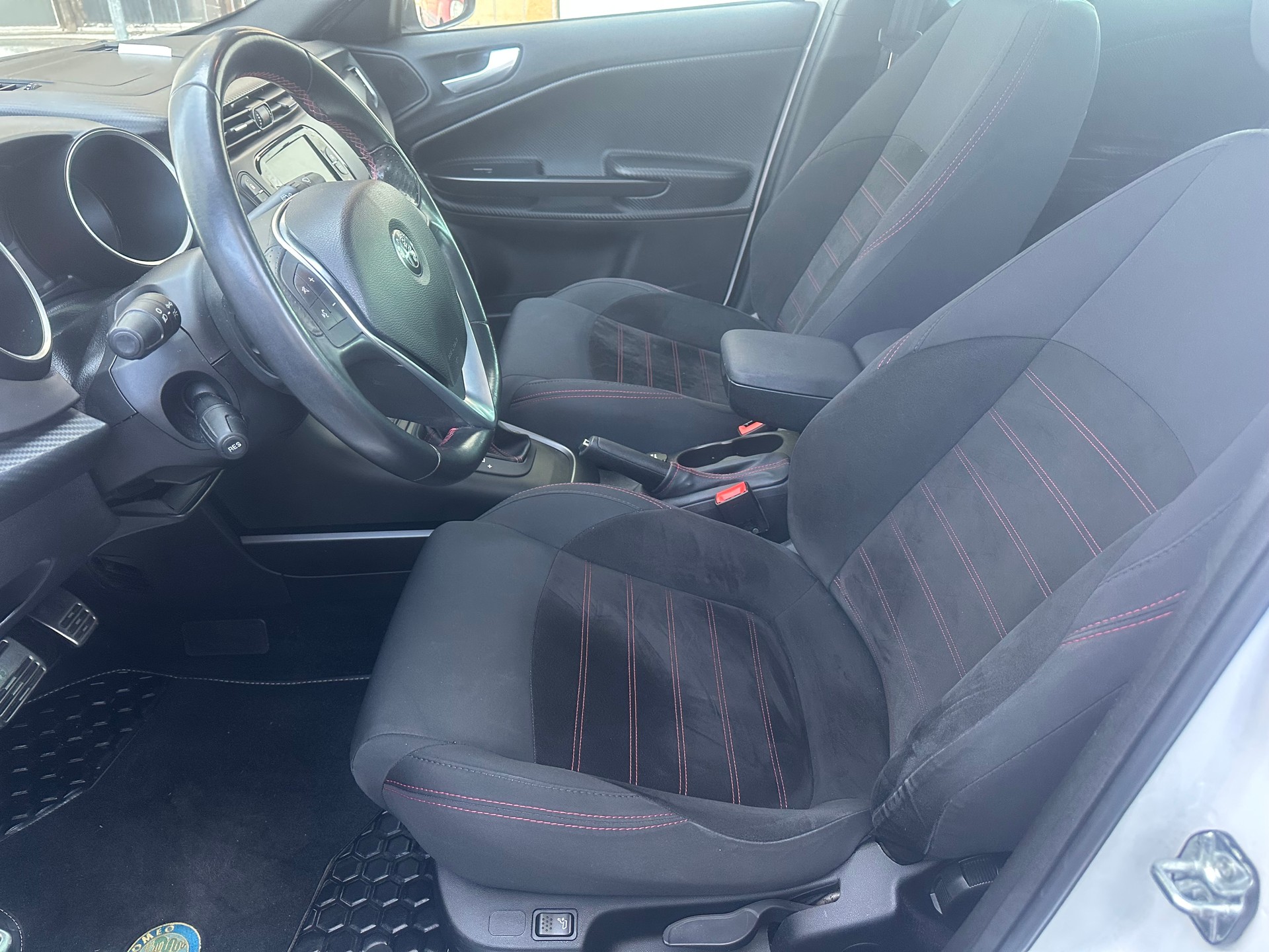 ALFA ROMEO Giulietta 1.4 MultiAir Super TCT-image-14