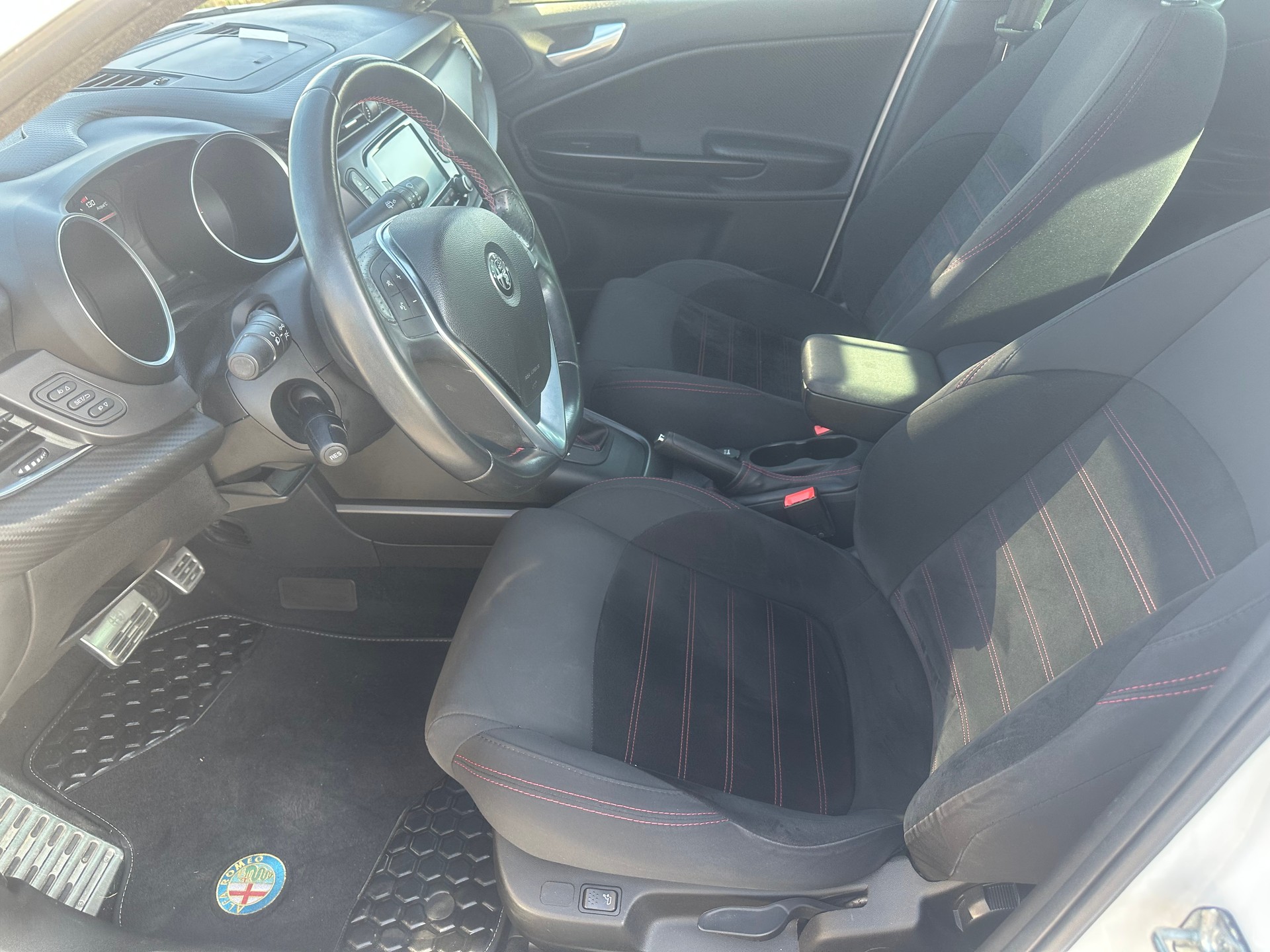 ALFA ROMEO Giulietta 1.4 MultiAir Super TCT-image-13