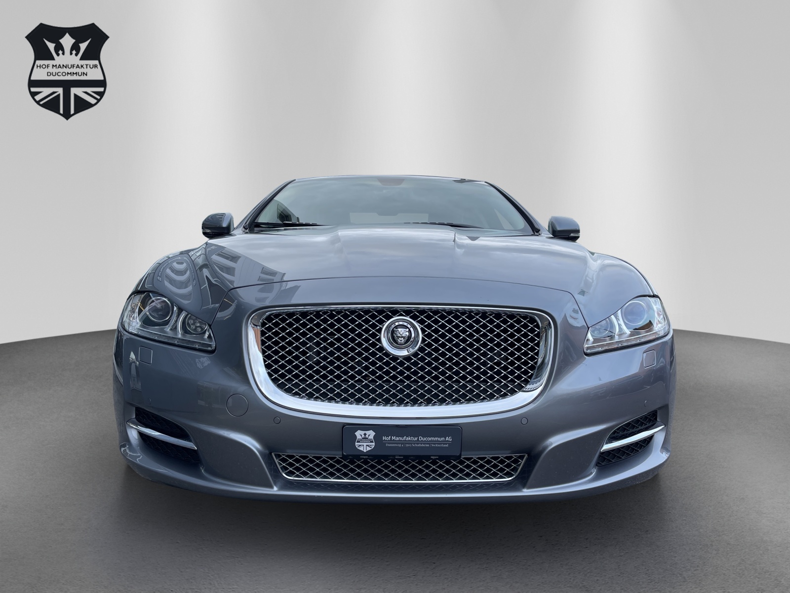 JAGUAR XJ 5.0 V8 Portfolio Automatic-image-1