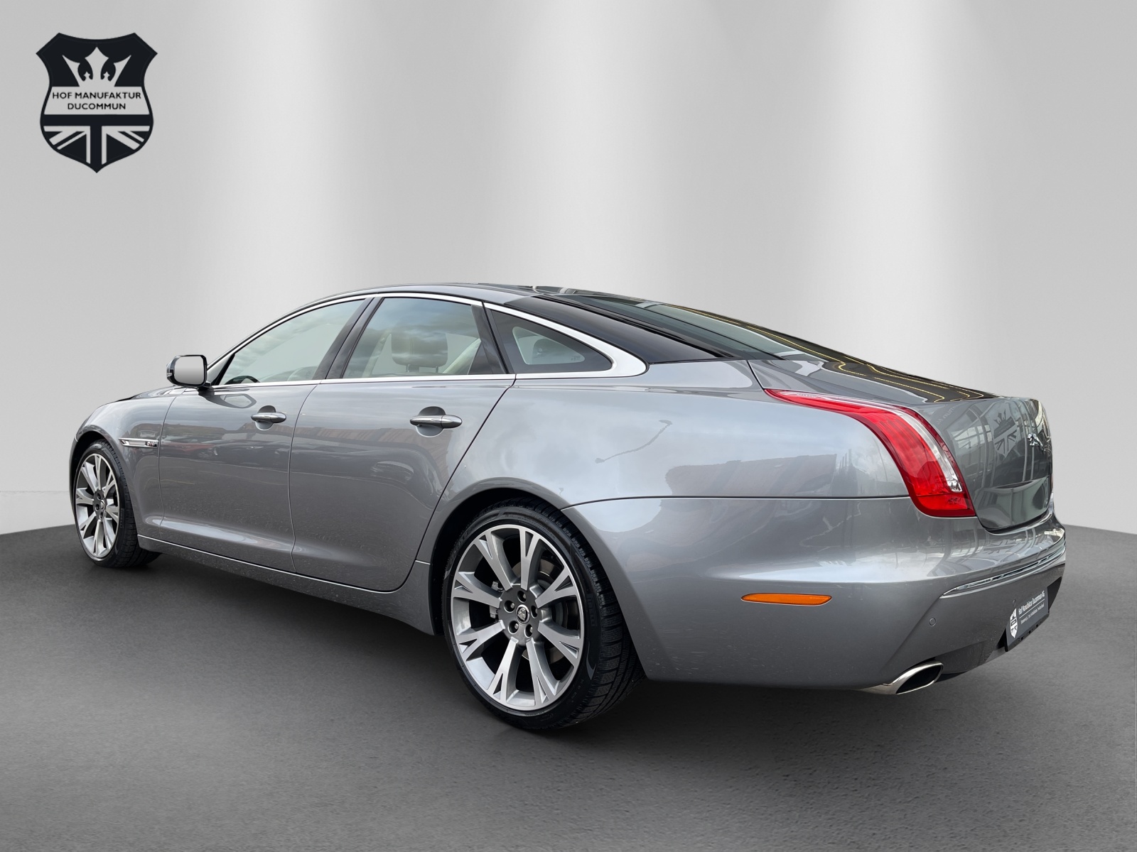 JAGUAR XJ 5.0 V8 Portfolio Automatic-image-3