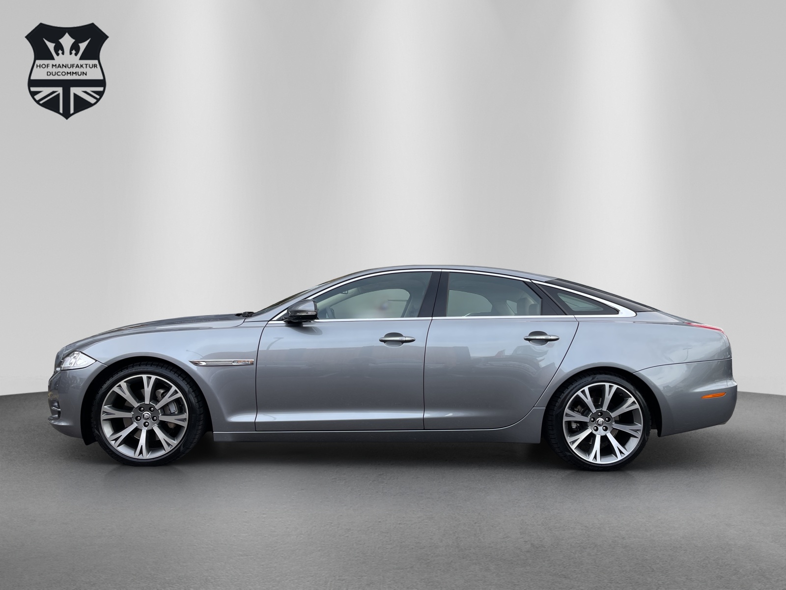 JAGUAR XJ 5.0 V8 Portfolio Automatic-image-2