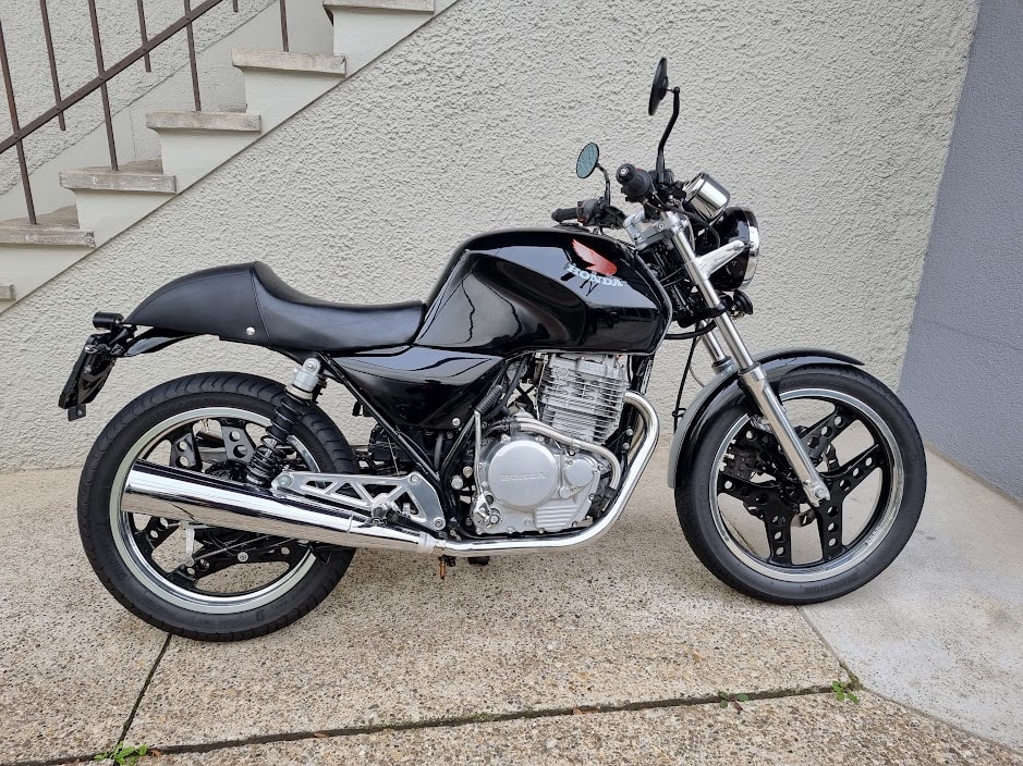 HONDA XBR 500 S-image-1
