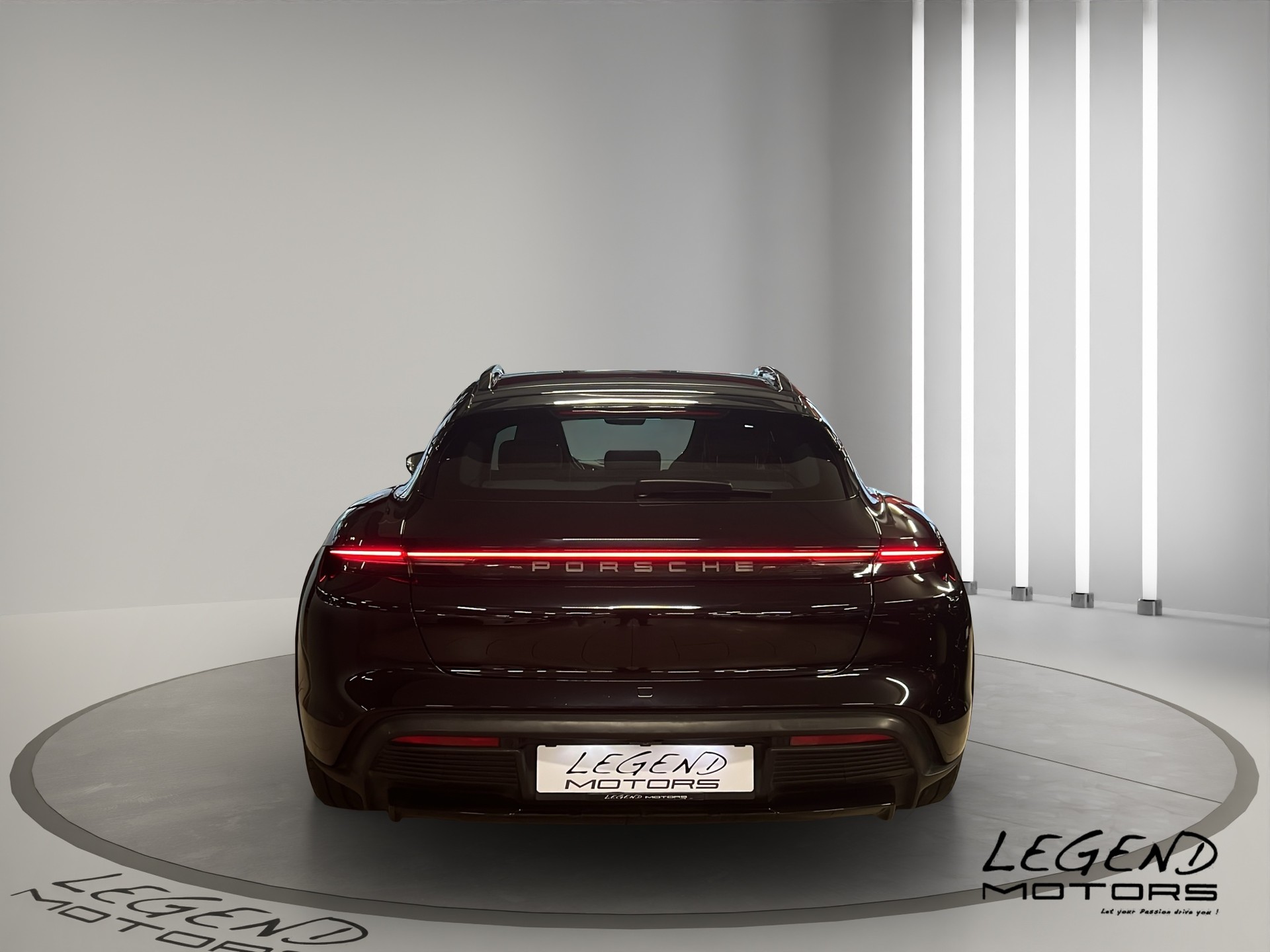 PORSCHE Taycan 4 Cross Turismo LEASING à partir de CHF 614.-/mois-image-4