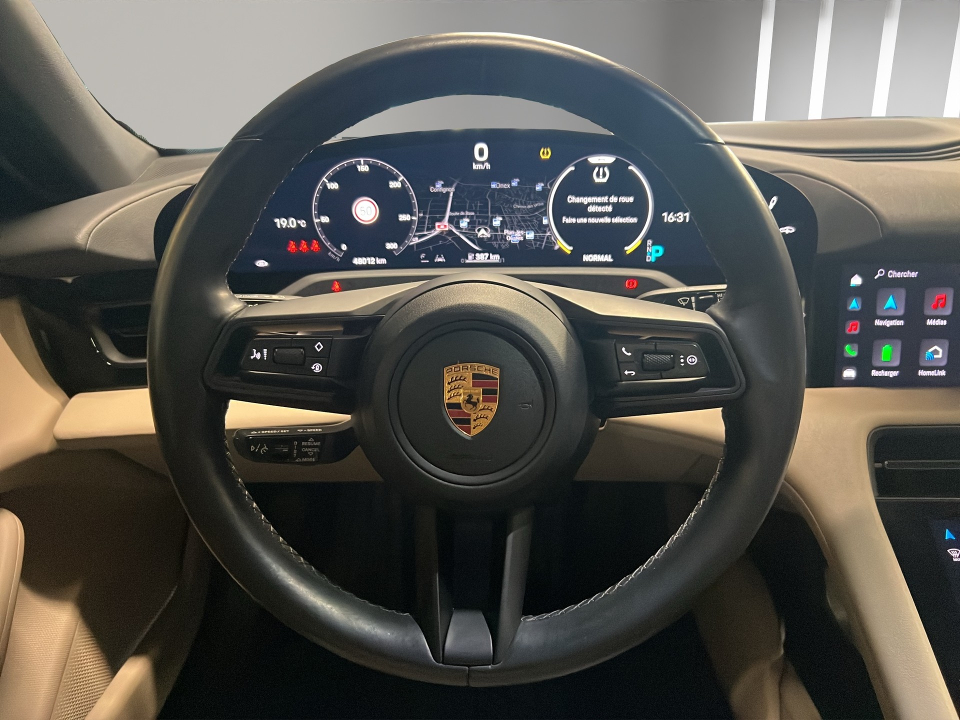 PORSCHE Taycan 4 Cross Turismo LEASING à partir de CHF 614.-/mois-image-9