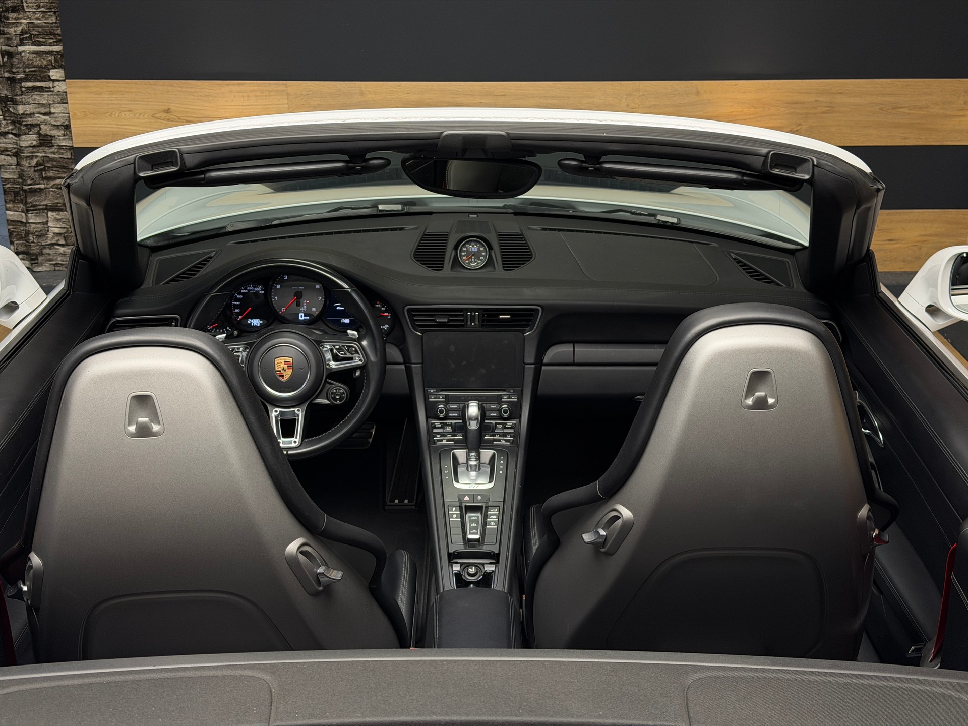 PORSCHE 911 Carrera 4S Cabrio PDK-image-10