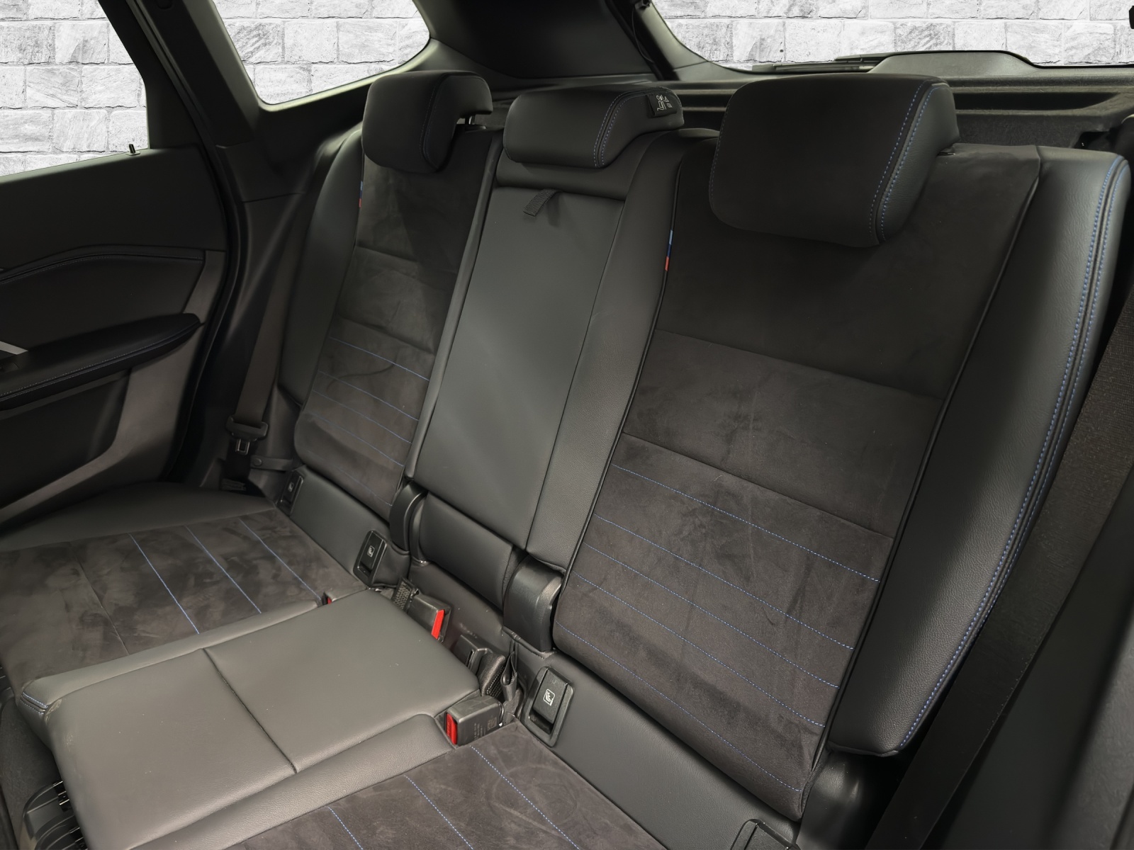 BMW X1 xDrive 23d 48V M Sport-image-15