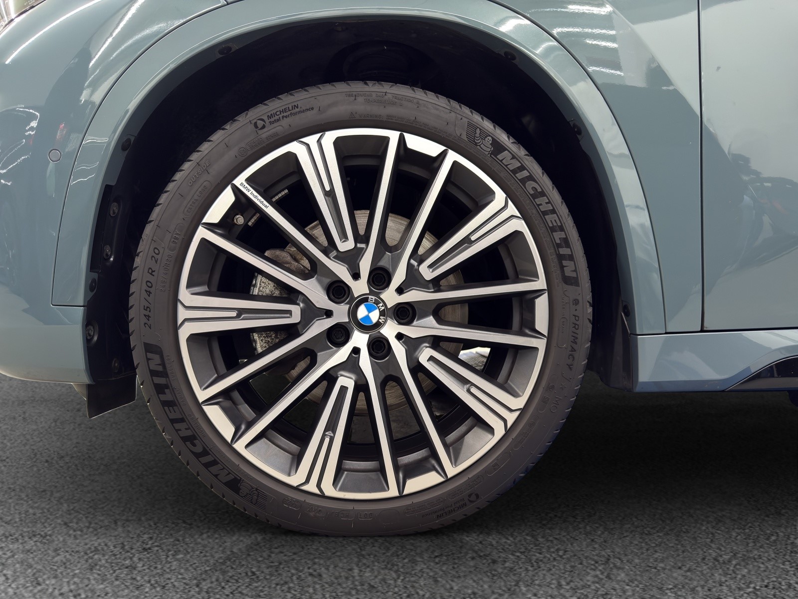 BMW X1 xDrive 23d 48V M Sport-image-8