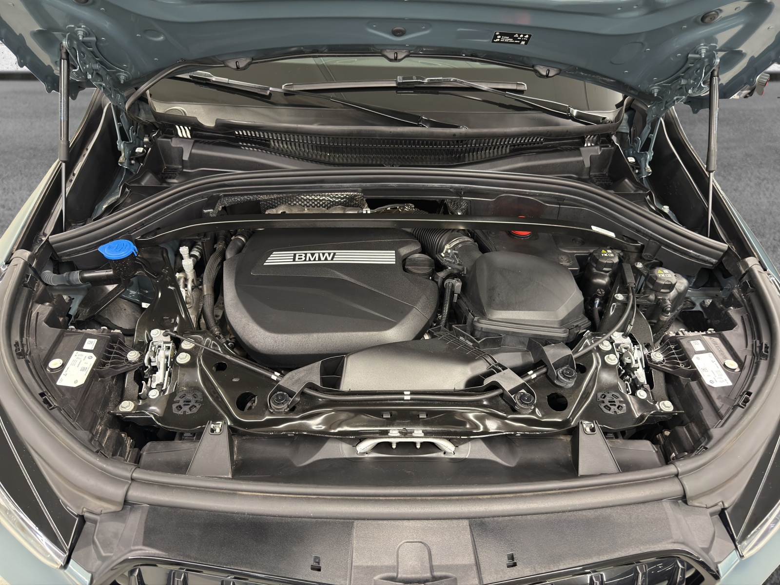 BMW X1 xDrive 23d 48V M Sport-image-23
