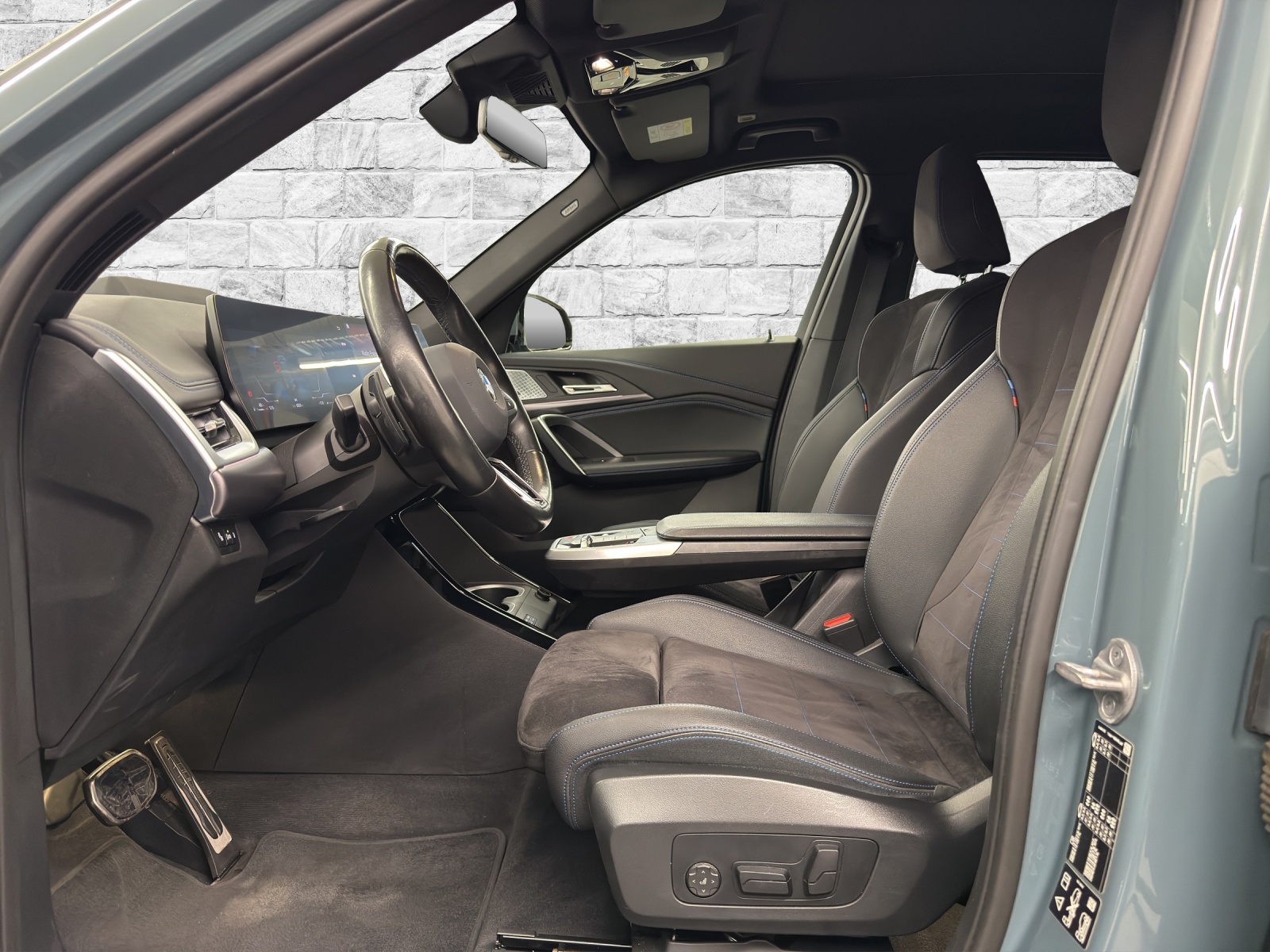 BMW X1 xDrive 23d 48V M Sport-image-6