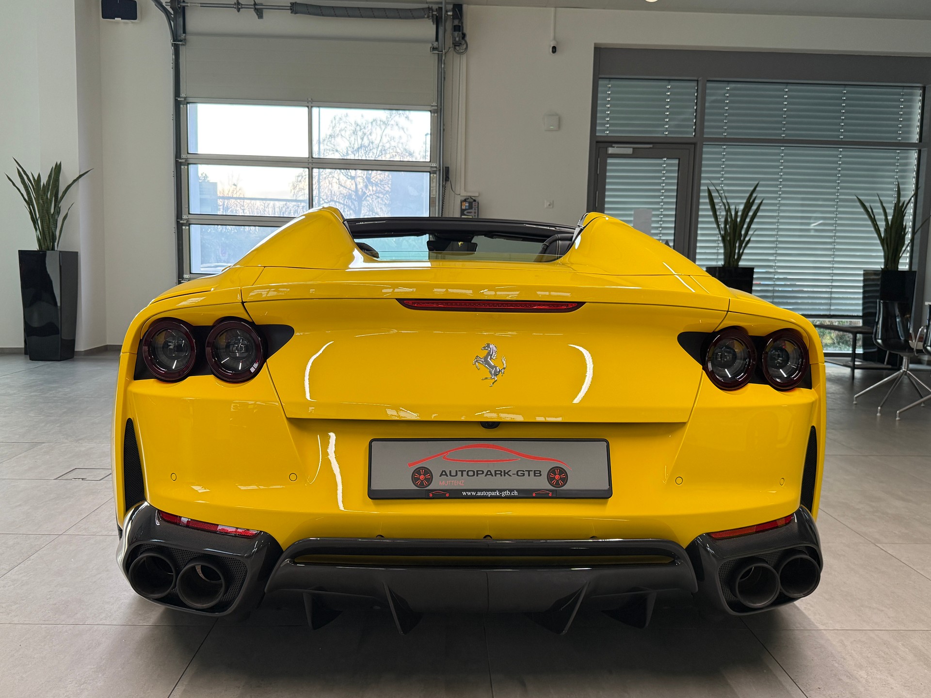 FERRARI 812 GTS-image-10
