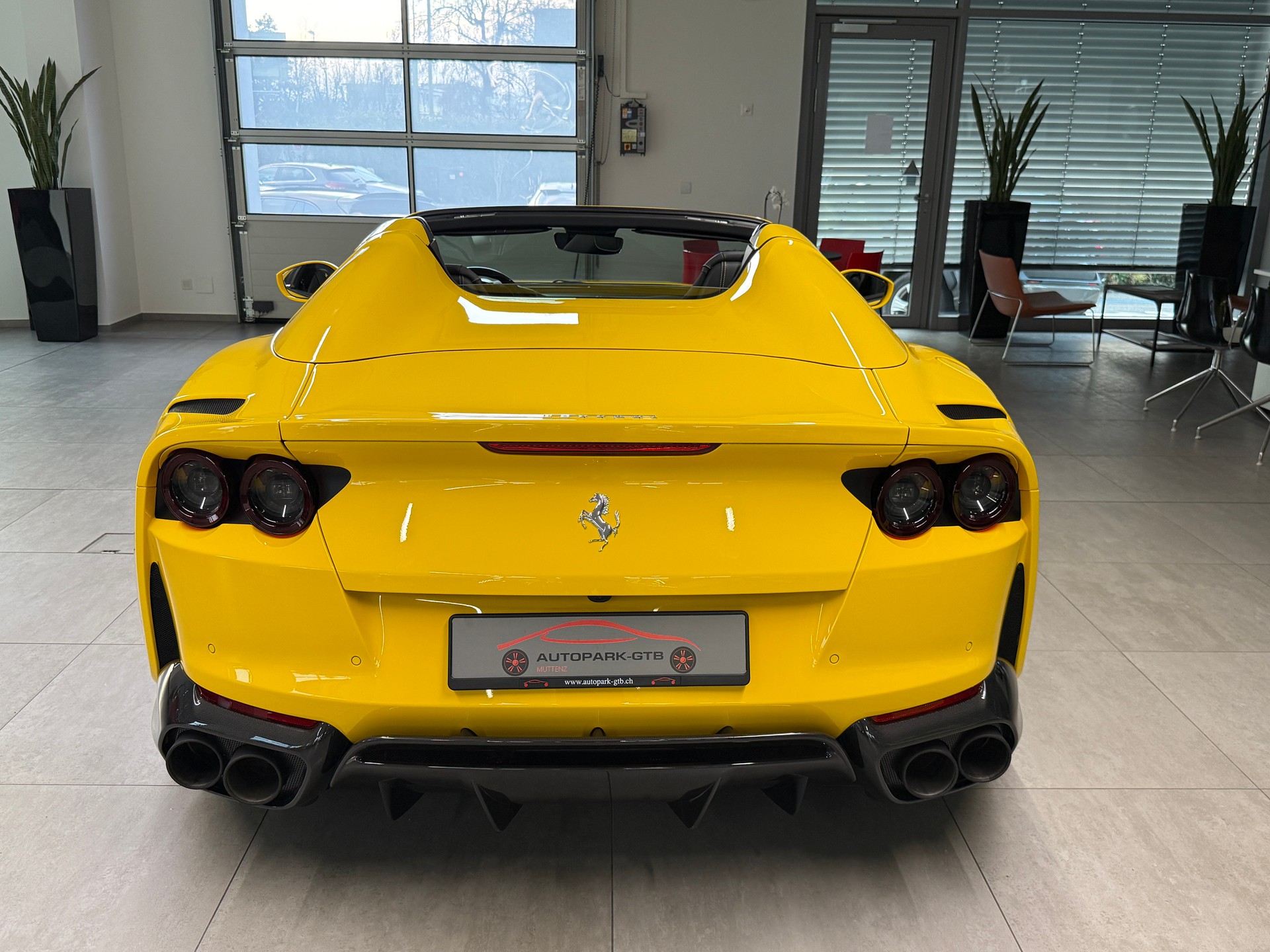 FERRARI 812 GTS-image-9