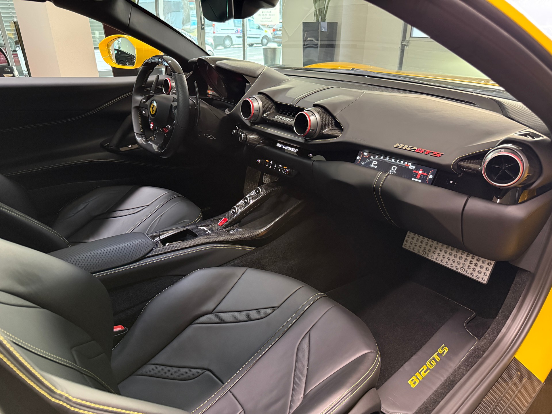 FERRARI 812 GTS-image-13