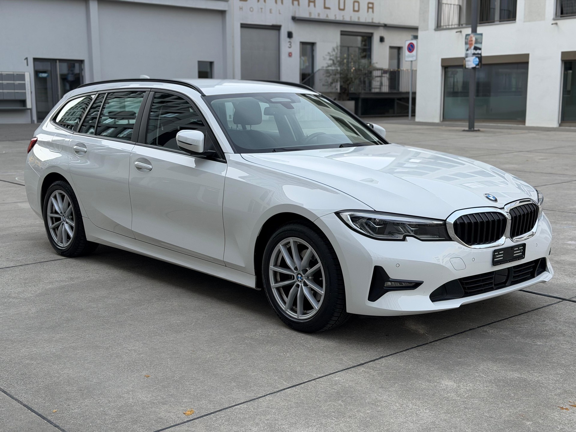 BMW 320d xDrive 48V Touring Steptronic