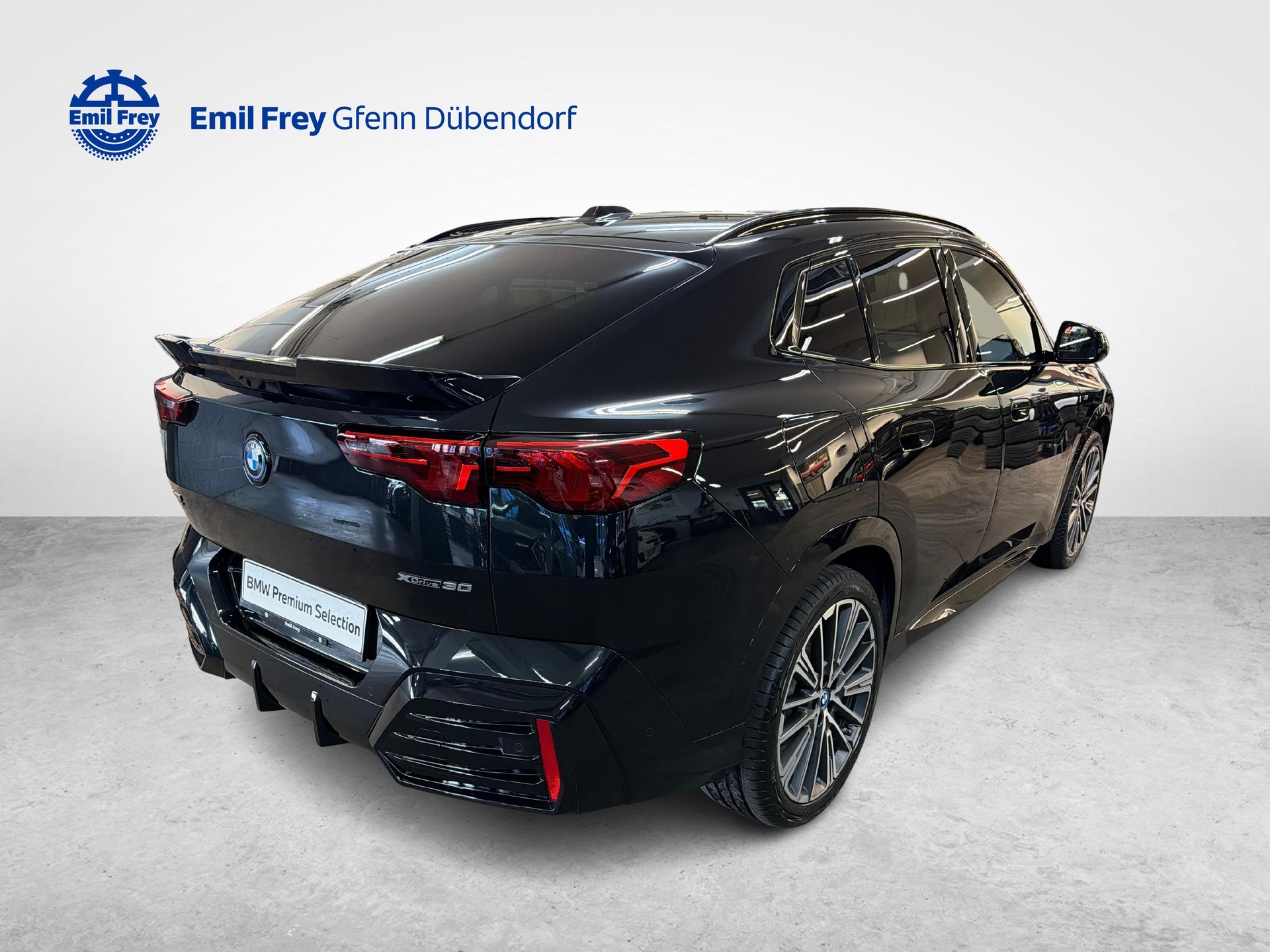 BMW iX2 30 xDrive30-showroom-element-1