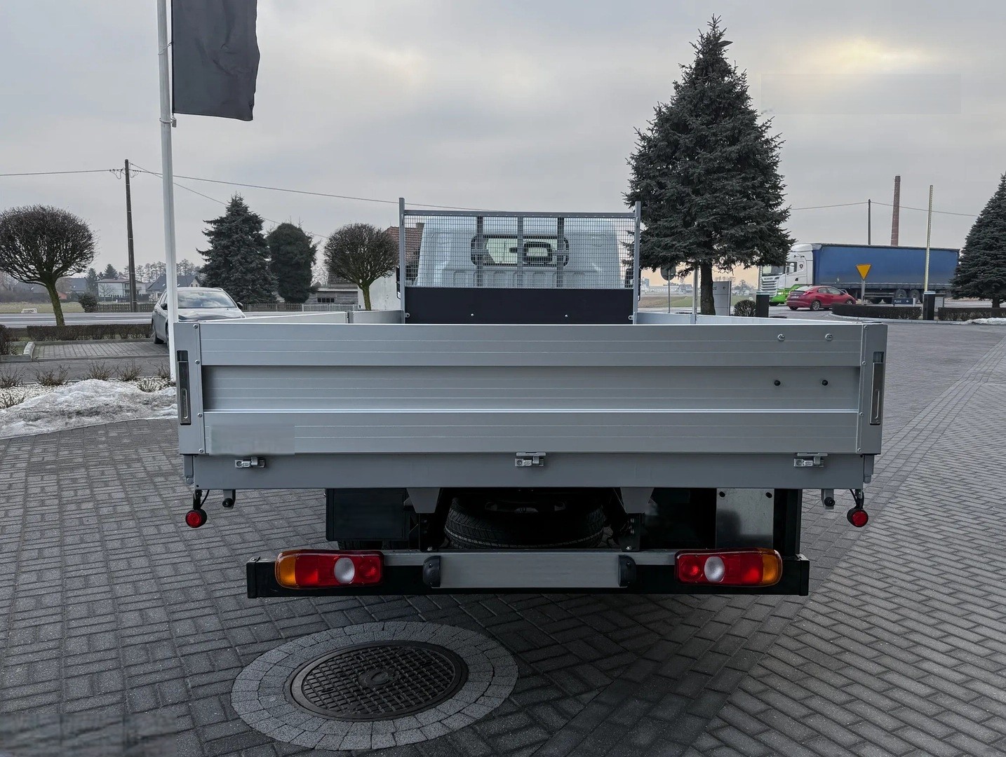 MITSUBISHI FUSO CANTER 3C15 Auto. Klima, Bluetooth-image-5