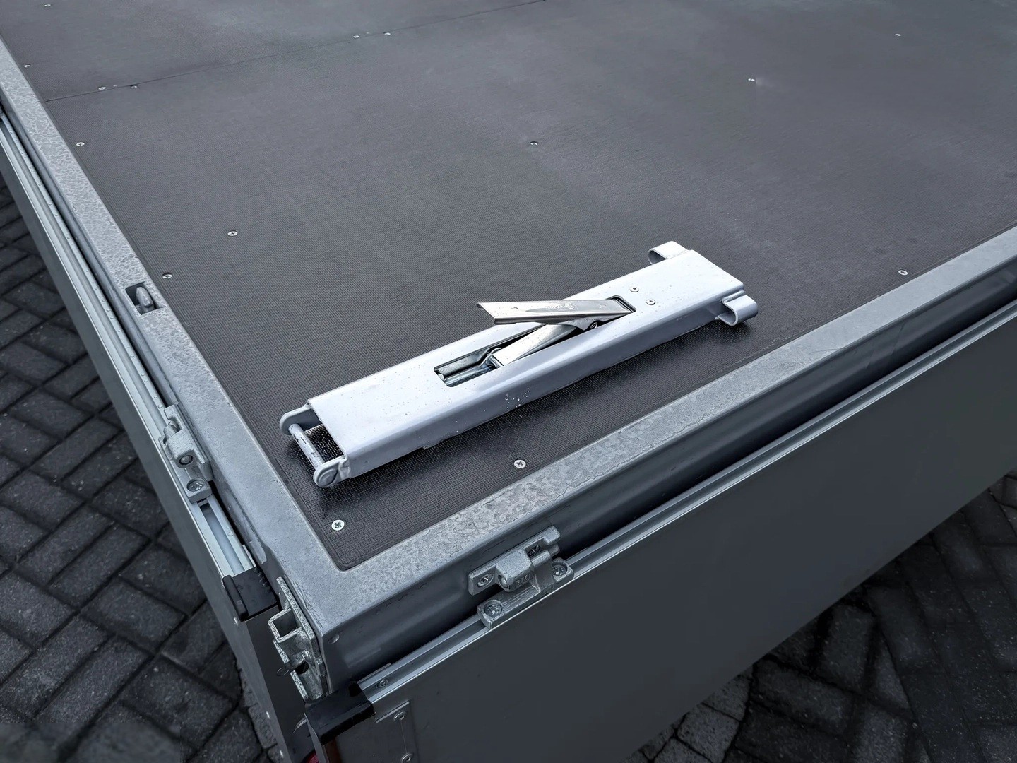 MITSUBISHI FUSO CANTER 3C15 Auto. Klima, Bluetooth-image-4