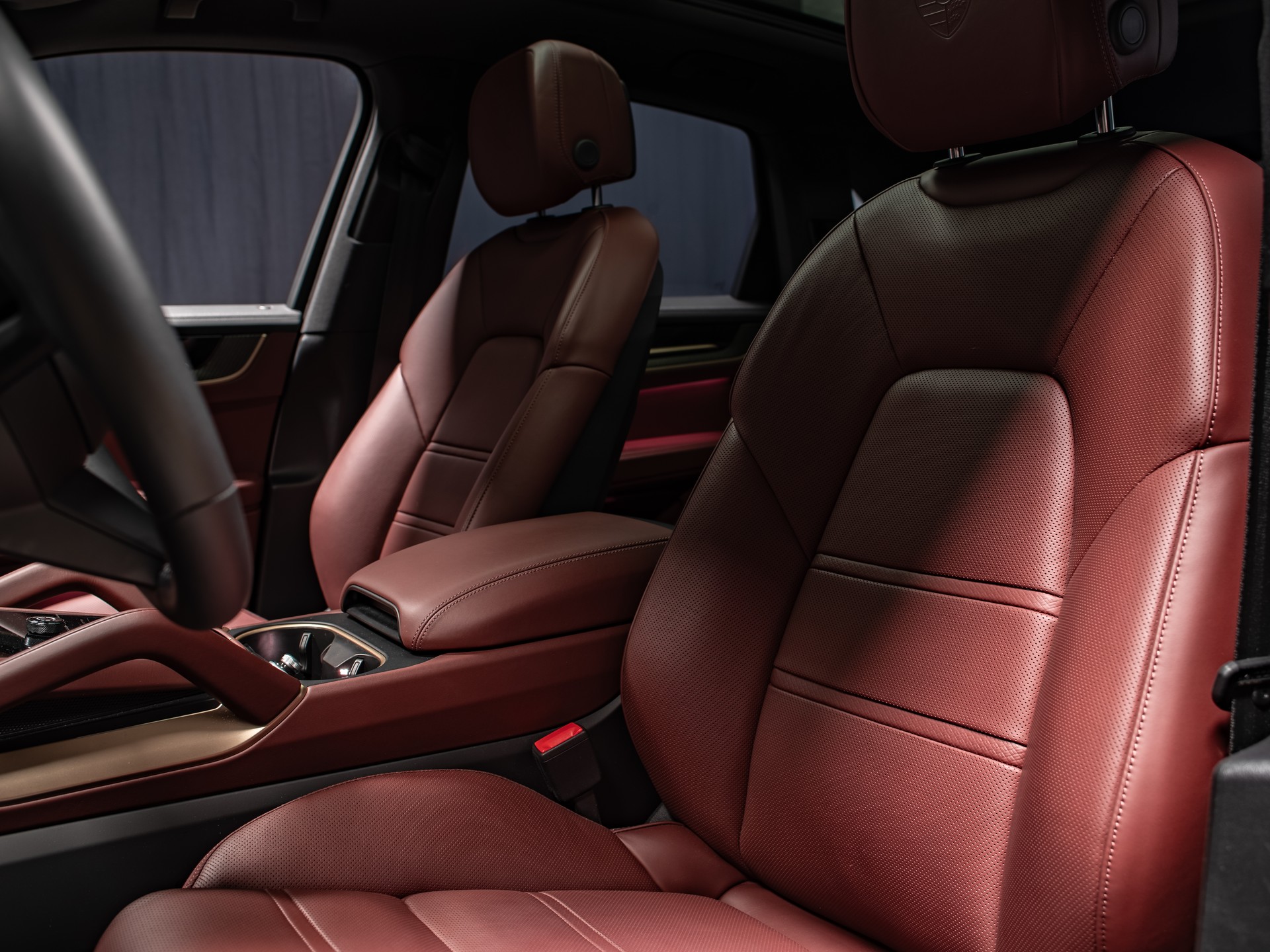 PORSCHE Cayenne S E-Hybrid Tiptronic-image-7