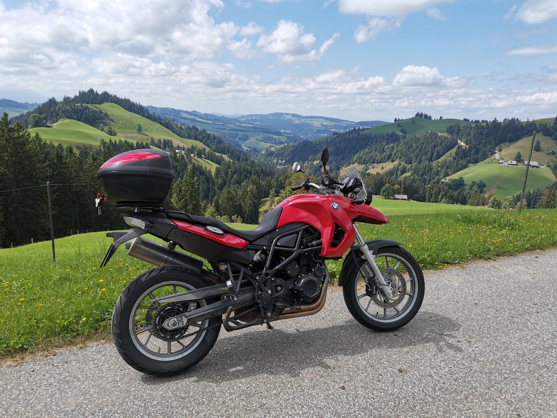 BMW F 650 GS ABS (safetyedition)-image-1