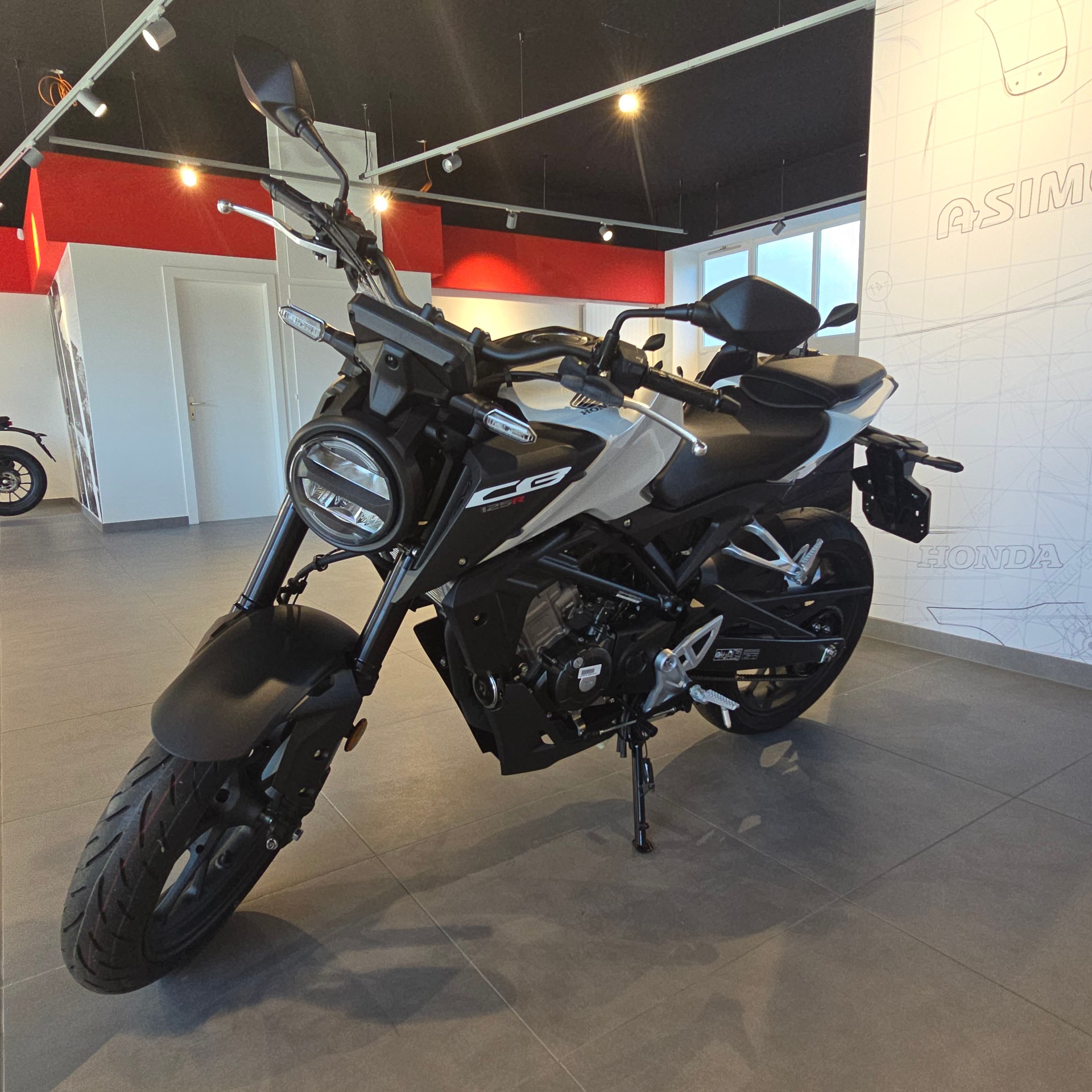 HONDA CB 125 R-image-1
