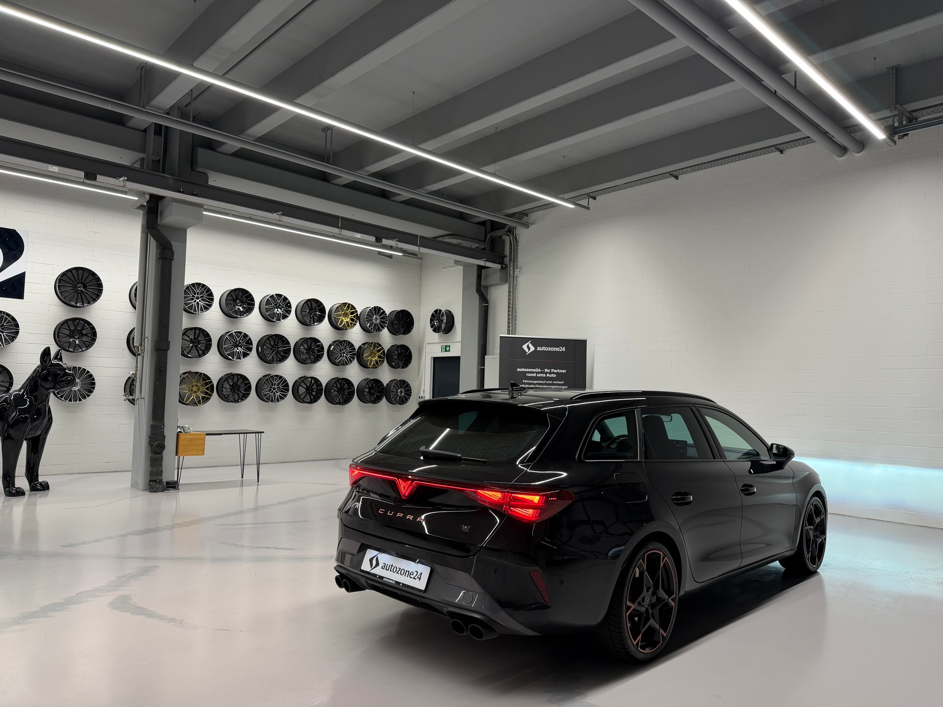 CUPRA Leon ST 2.0 TSI 333 VZ 4Drive DSG *Werksgarantie bis 12.2028*Matrix LED*Rückfahrkamera*Schalensitze*-image-11