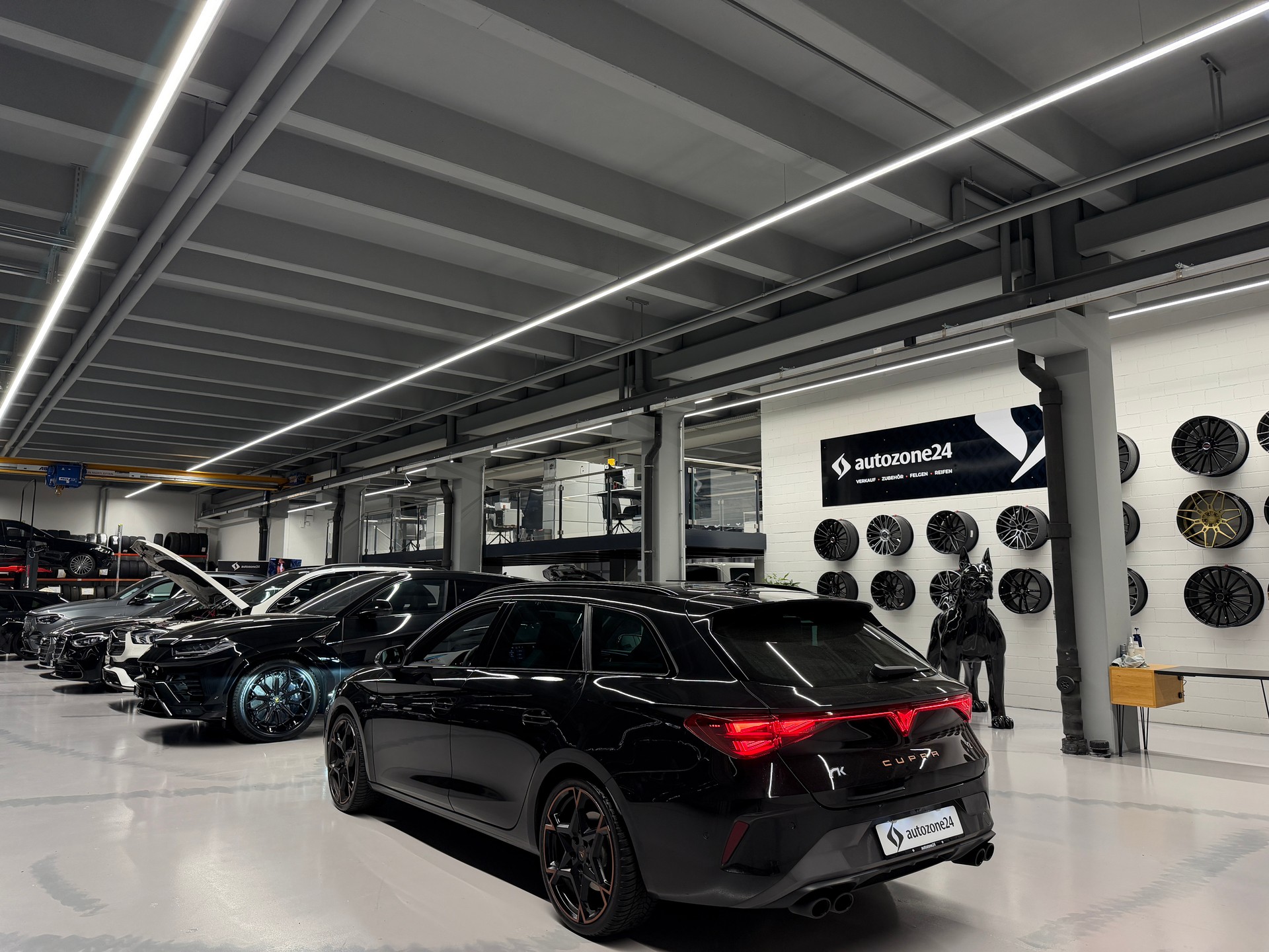 CUPRA Leon ST 2.0 TSI 333 VZ 4Drive DSG *Werksgarantie bis 12.2028*Matrix LED*Rückfahrkamera*Schalensitze*-image-7