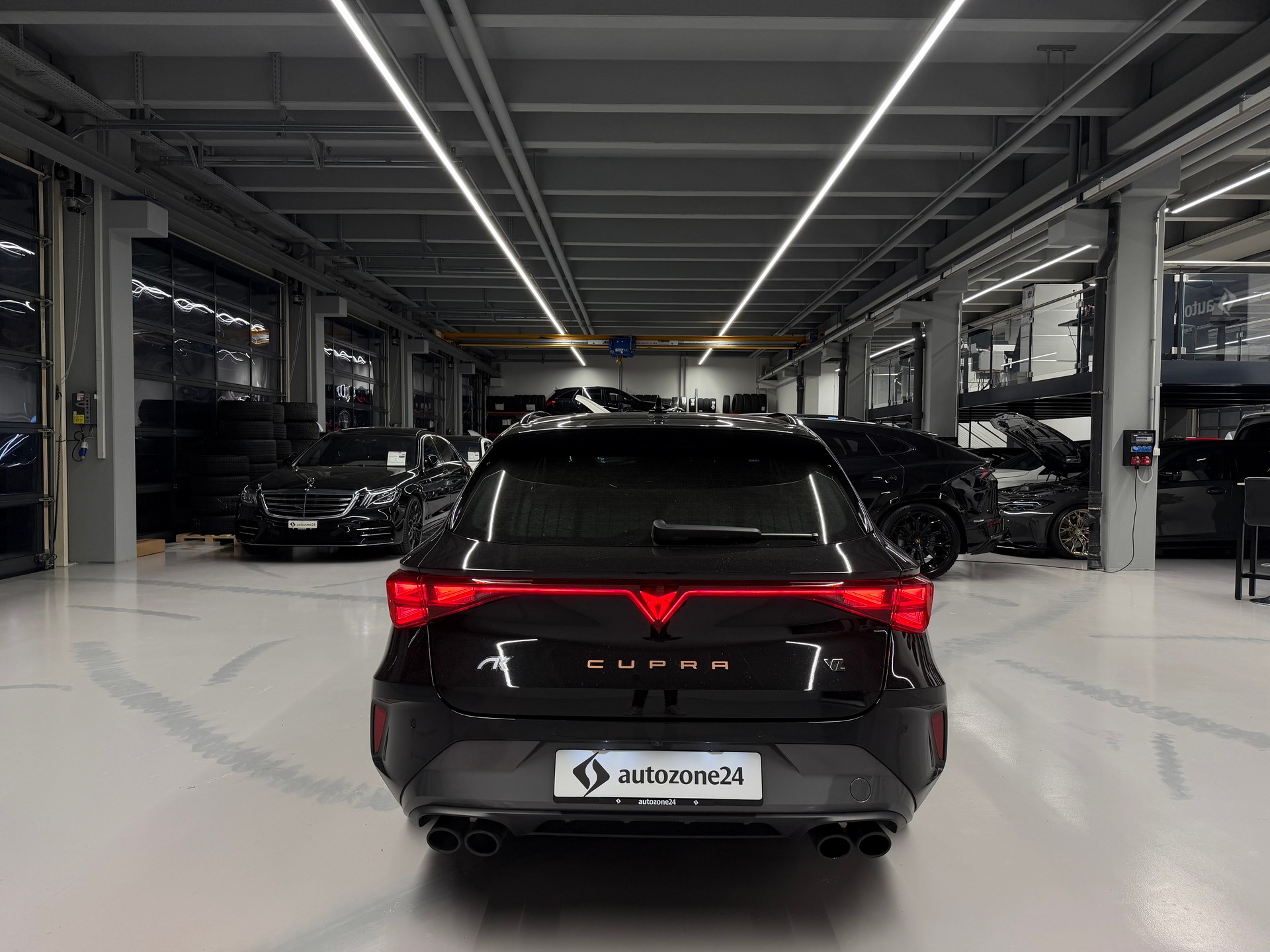 CUPRA Leon ST 2.0 TSI 333 VZ 4Drive DSG *Werksgarantie bis 12.2028*Matrix LED*Rückfahrkamera*Schalensitze*-image-5