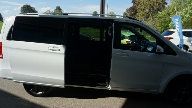 MERCEDES-BENZ V 250 d Avantgarde K 4M-image-5