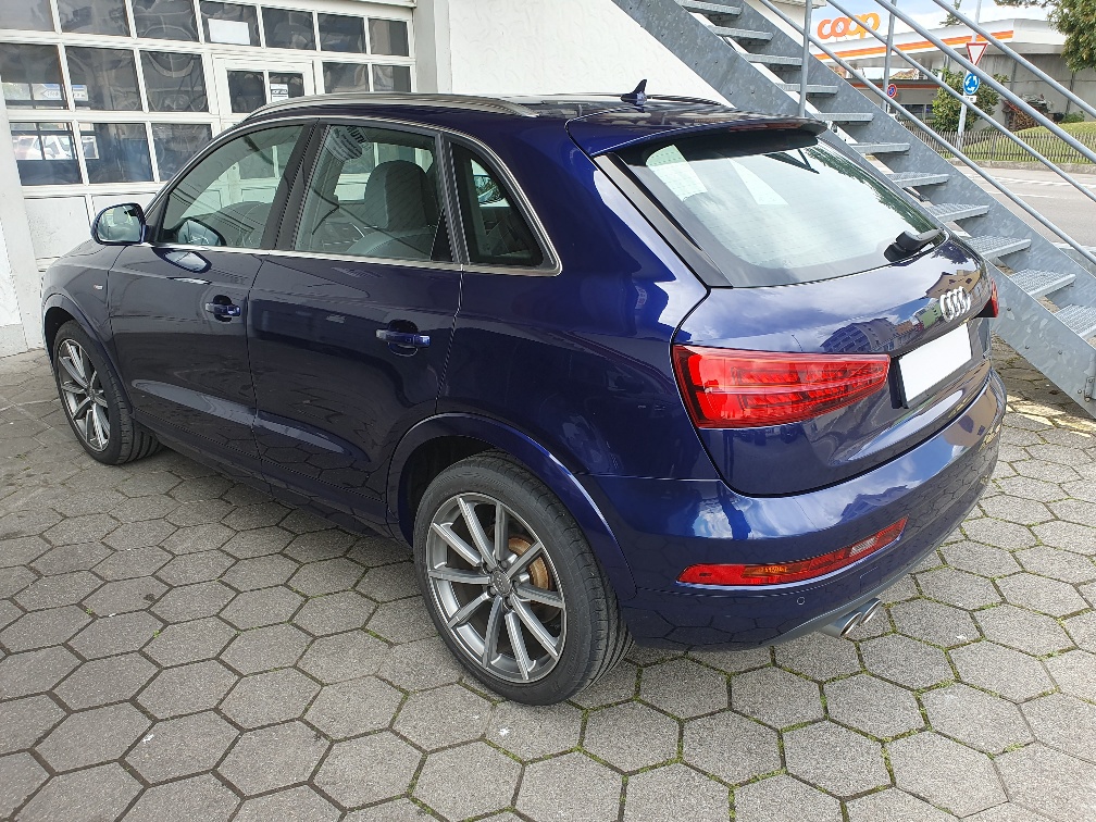 AUDI Q3 2.0 TDI Quattro S-Tronic-image-3
