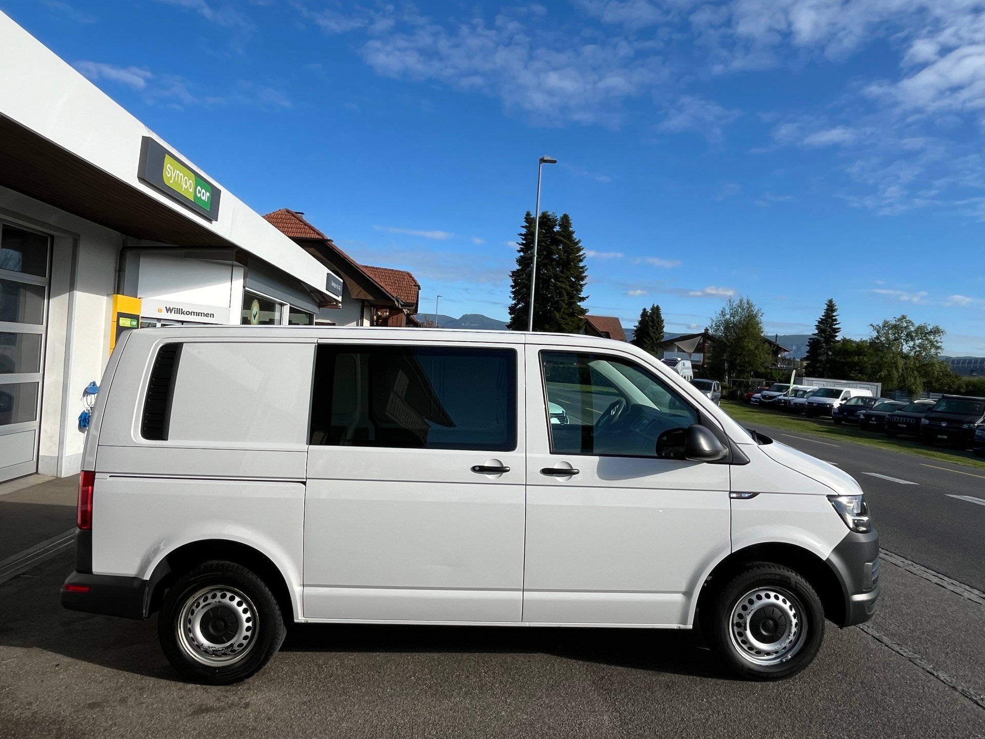 VW T6 2.0 TDI Euro 6+++AB MFK 5.2.25+++1014KG NUTZLAST+++AHK 2000KG+++-showroom-element-3