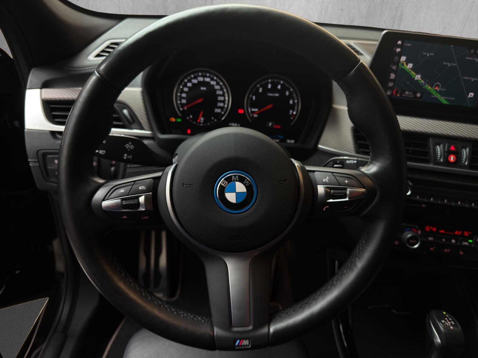 BMW X2 xDrive 25e M Sport Steptronic-image-9
