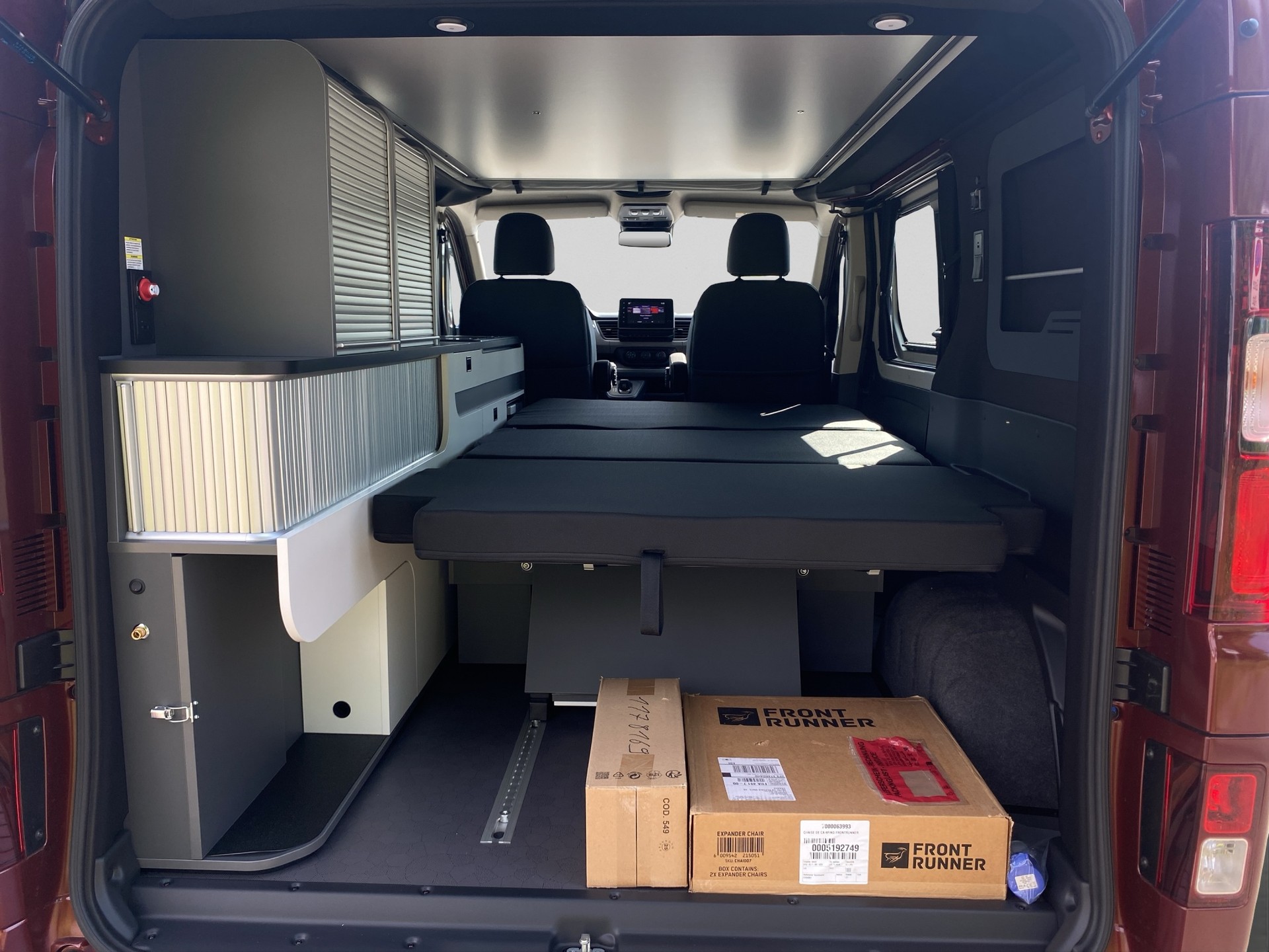 RENAULT Trafic Blue dCi 170 Spacenomad Iconic EAG-image-11