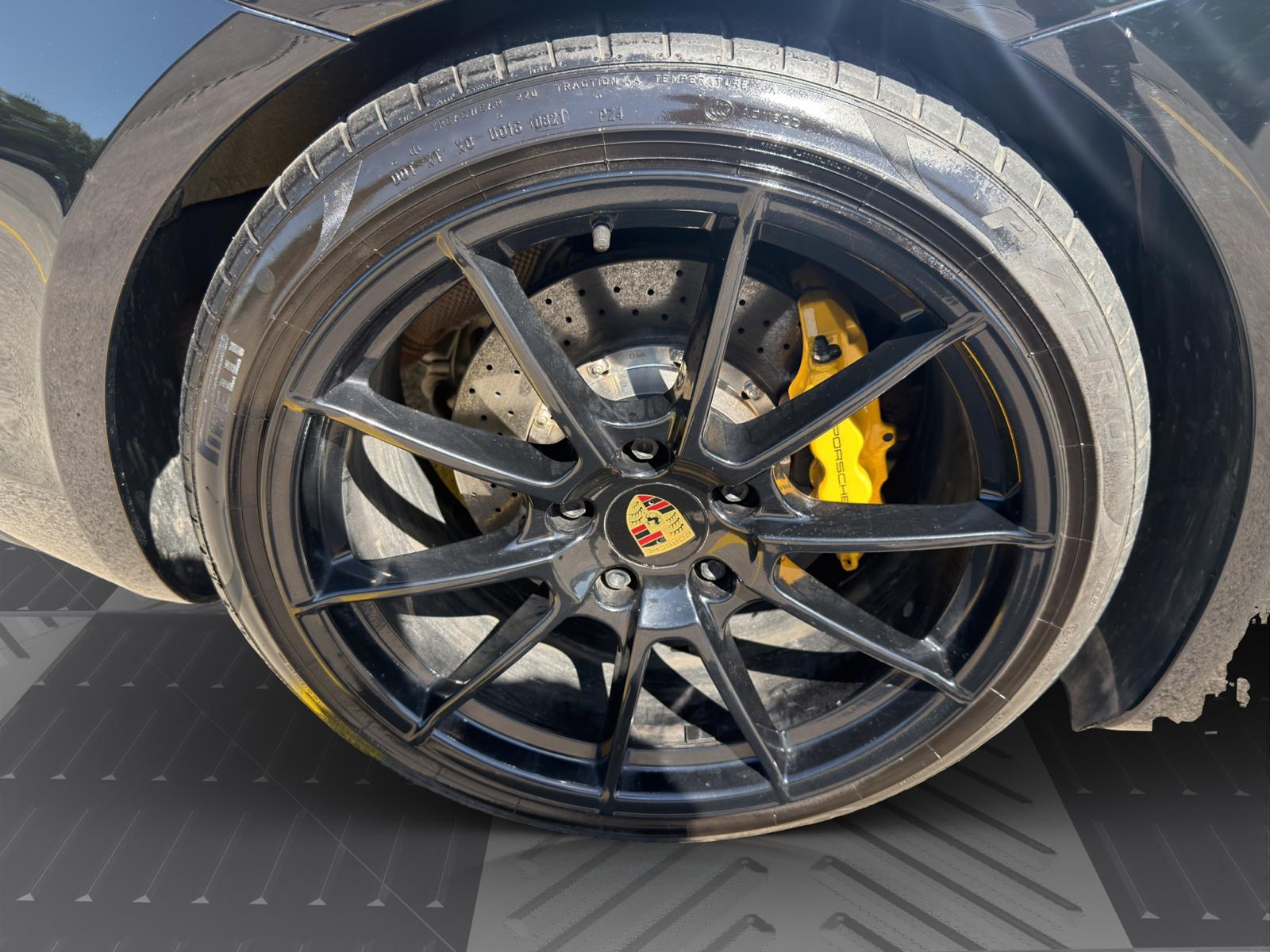 PORSCHE Boxster Spyder 3.8-image-20