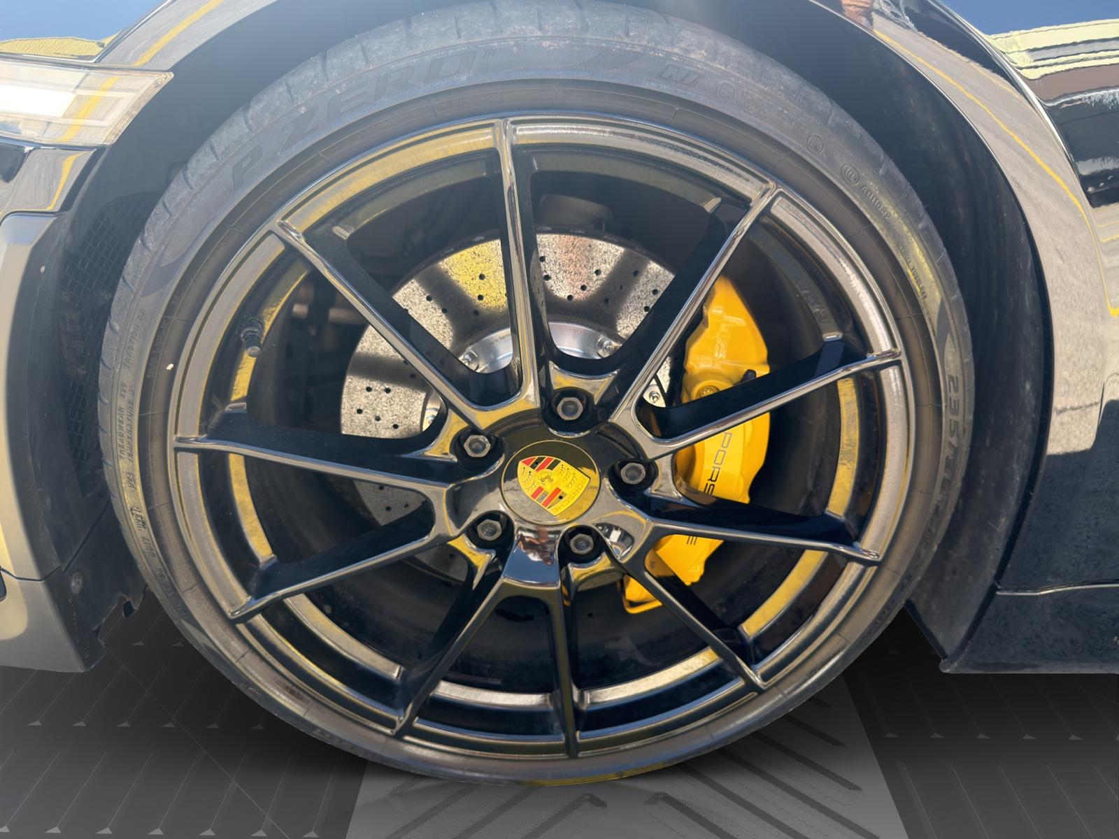 PORSCHE Boxster Spyder 3.8-image-18