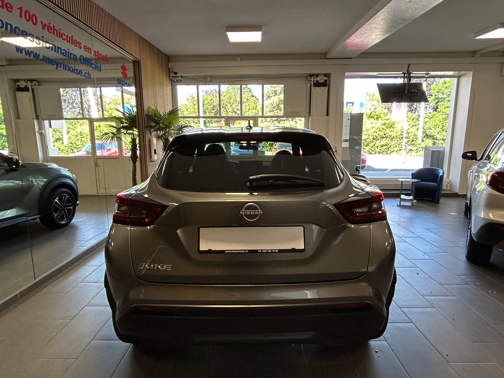 NISSAN Juke 1.0 DIG-T N-Connecta-image-5