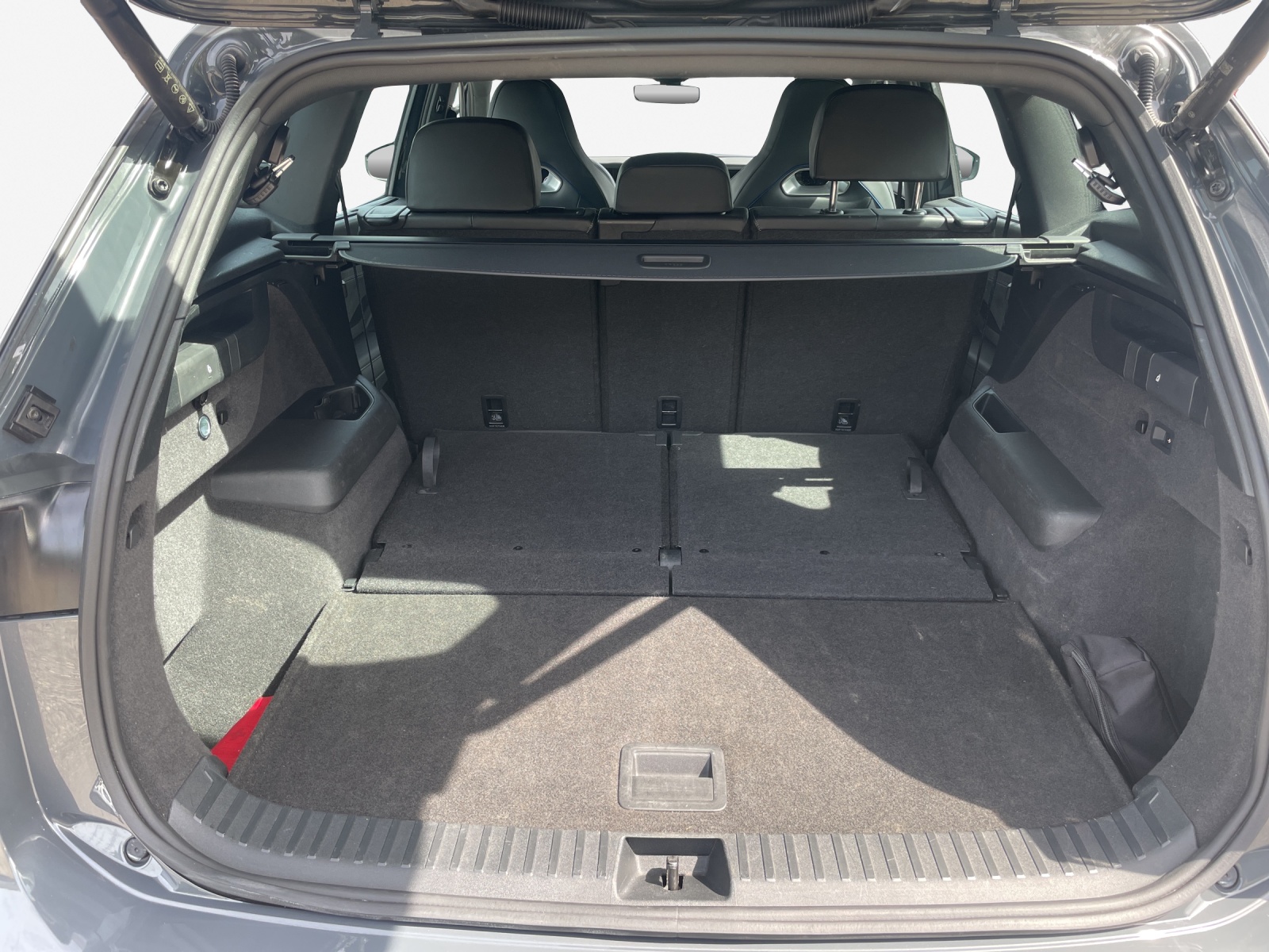 VW Tayron 2.0 TSI R-Line DSG 4Motion-image-12