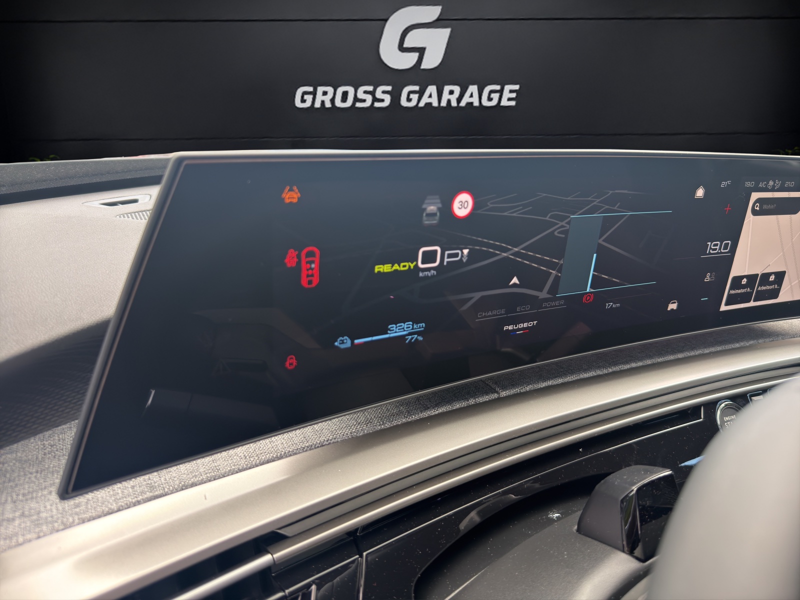 PEUGEOT 3008 NEW 73kWh Allure P AWD-image-11