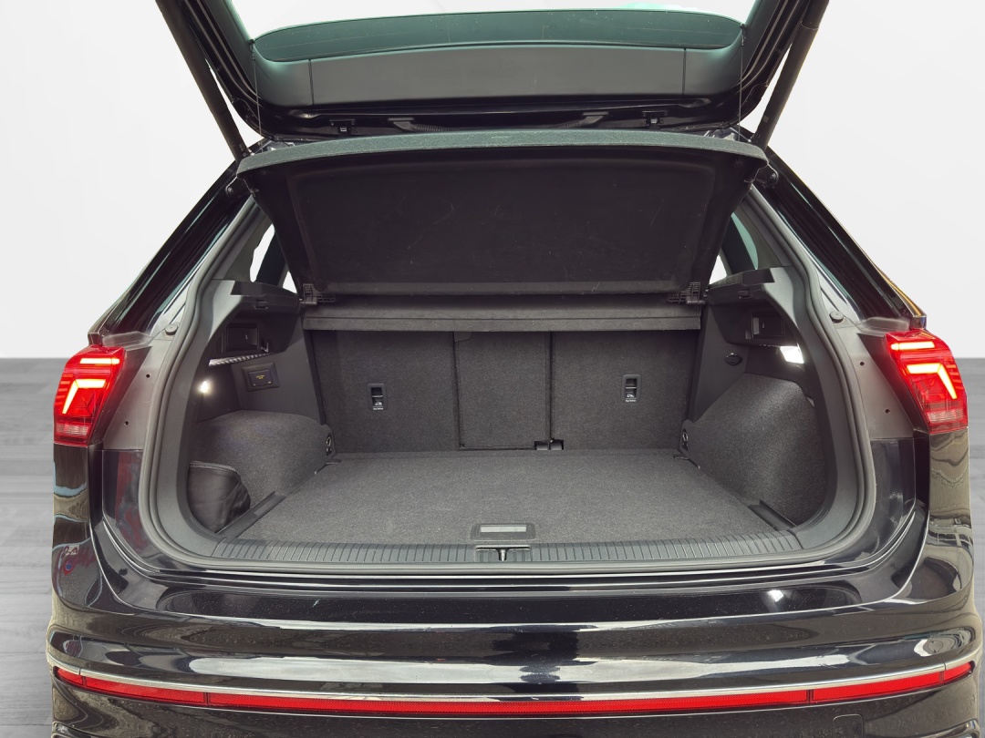 VW Tiguan 2.0TSI R-Line 4Motion DSG-image-12