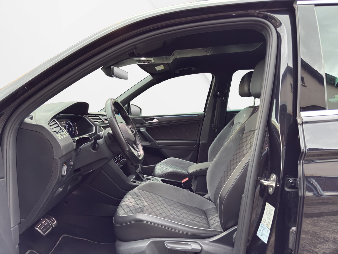 VW Tiguan 2.0TSI R-Line 4Motion DSG-image-8