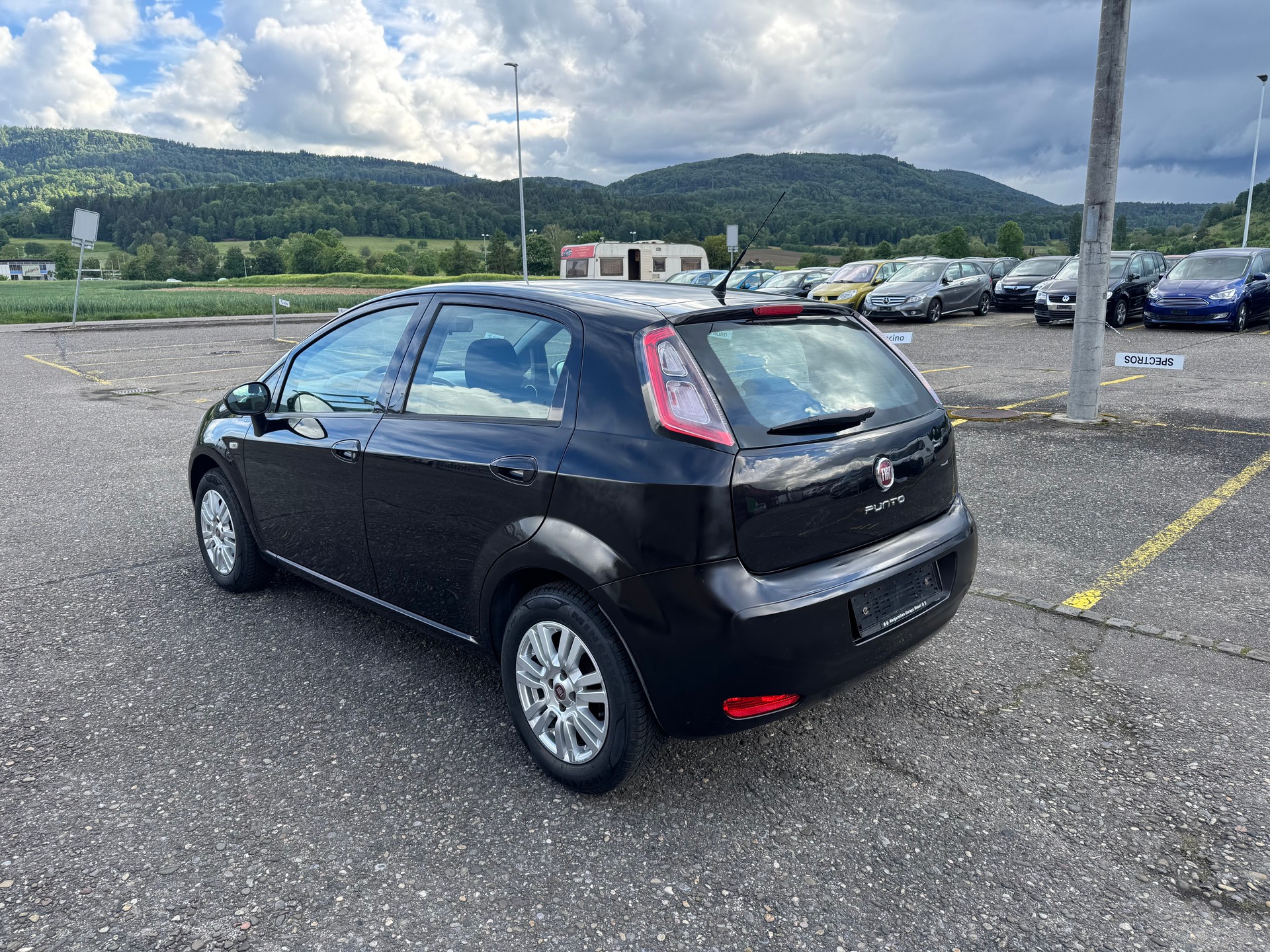 FIAT Punto 1.4 Pop Star-image-2
