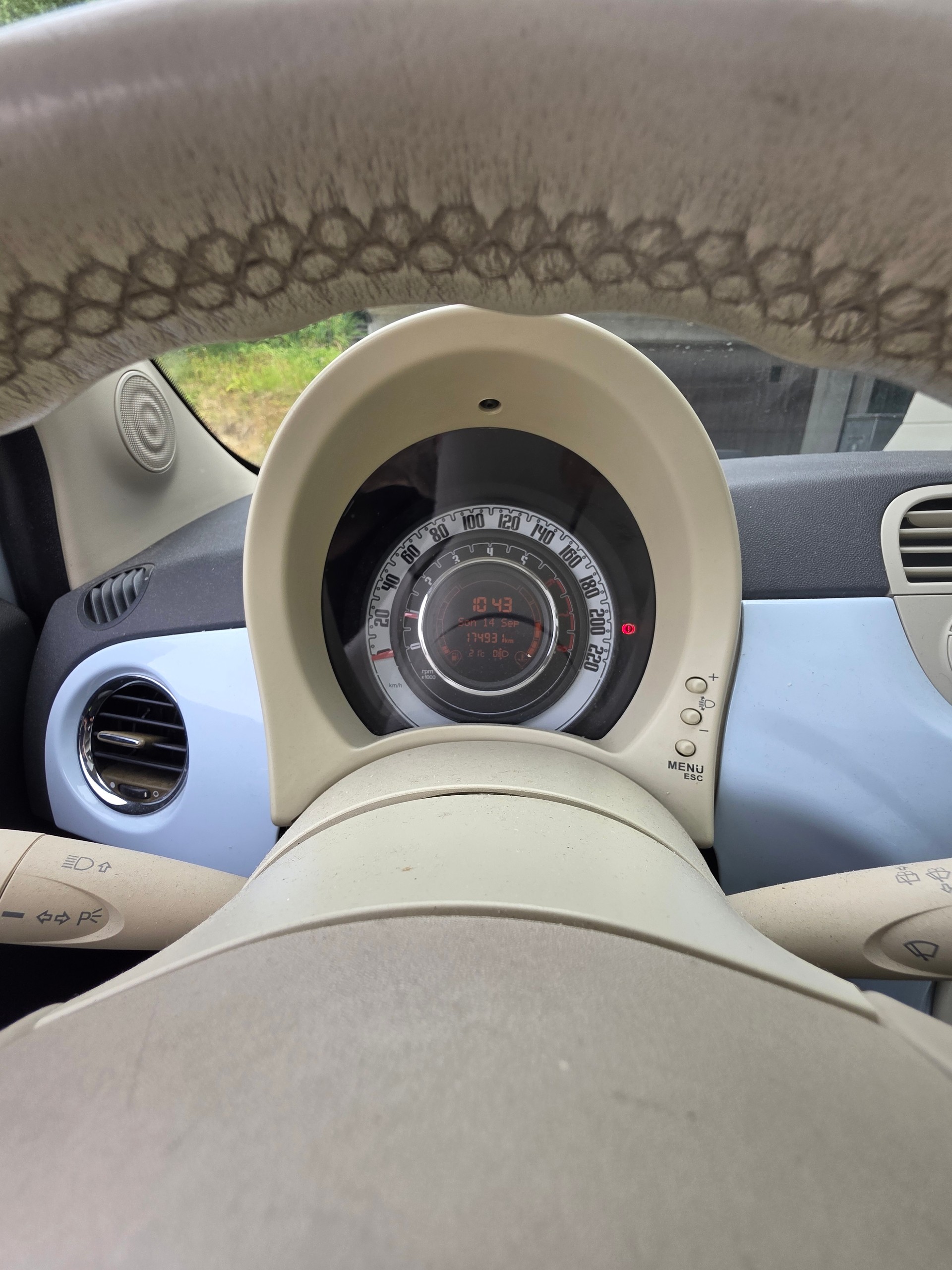 FIAT 500 1.4 16V Lounge-image-8