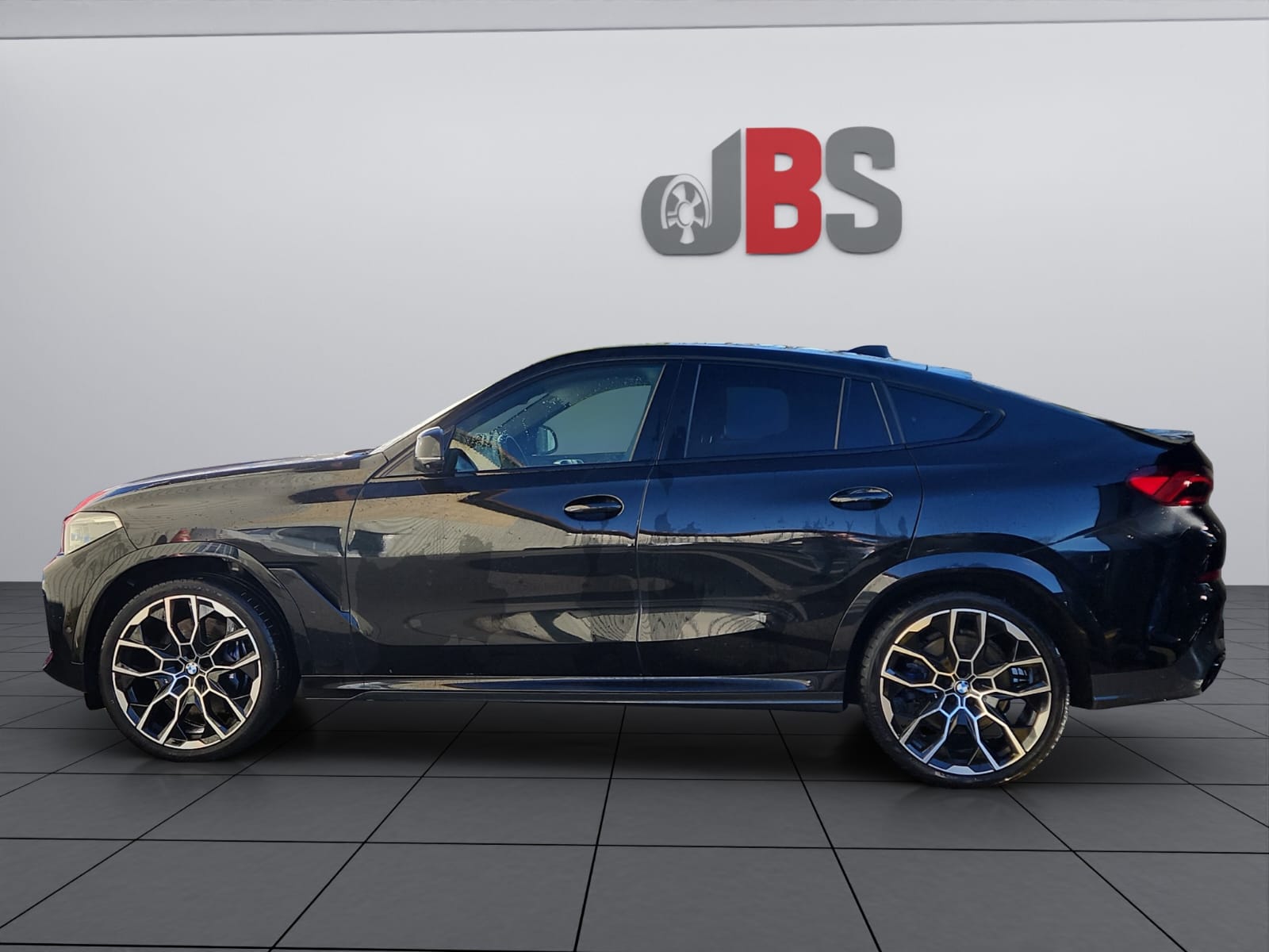 BMW X6 xDrive 30d xLine Steptronic-showroom-element-3