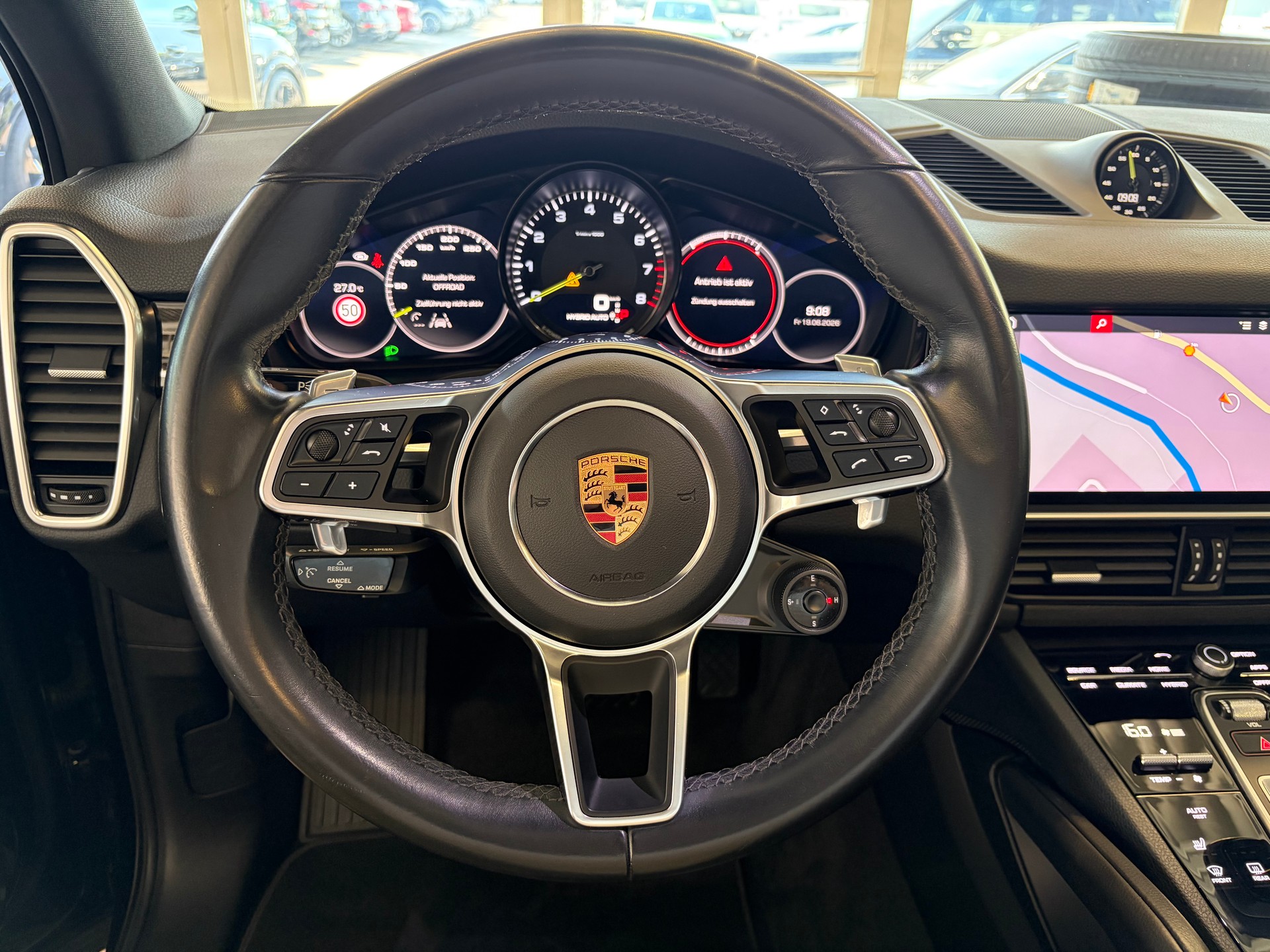PORSCHE Cayenne E-Hybrid | CH | Swiss | Porsche Approved Garantie 04/2027 | Panorama | 21" RS | Komfortsitze Memory |-image-19