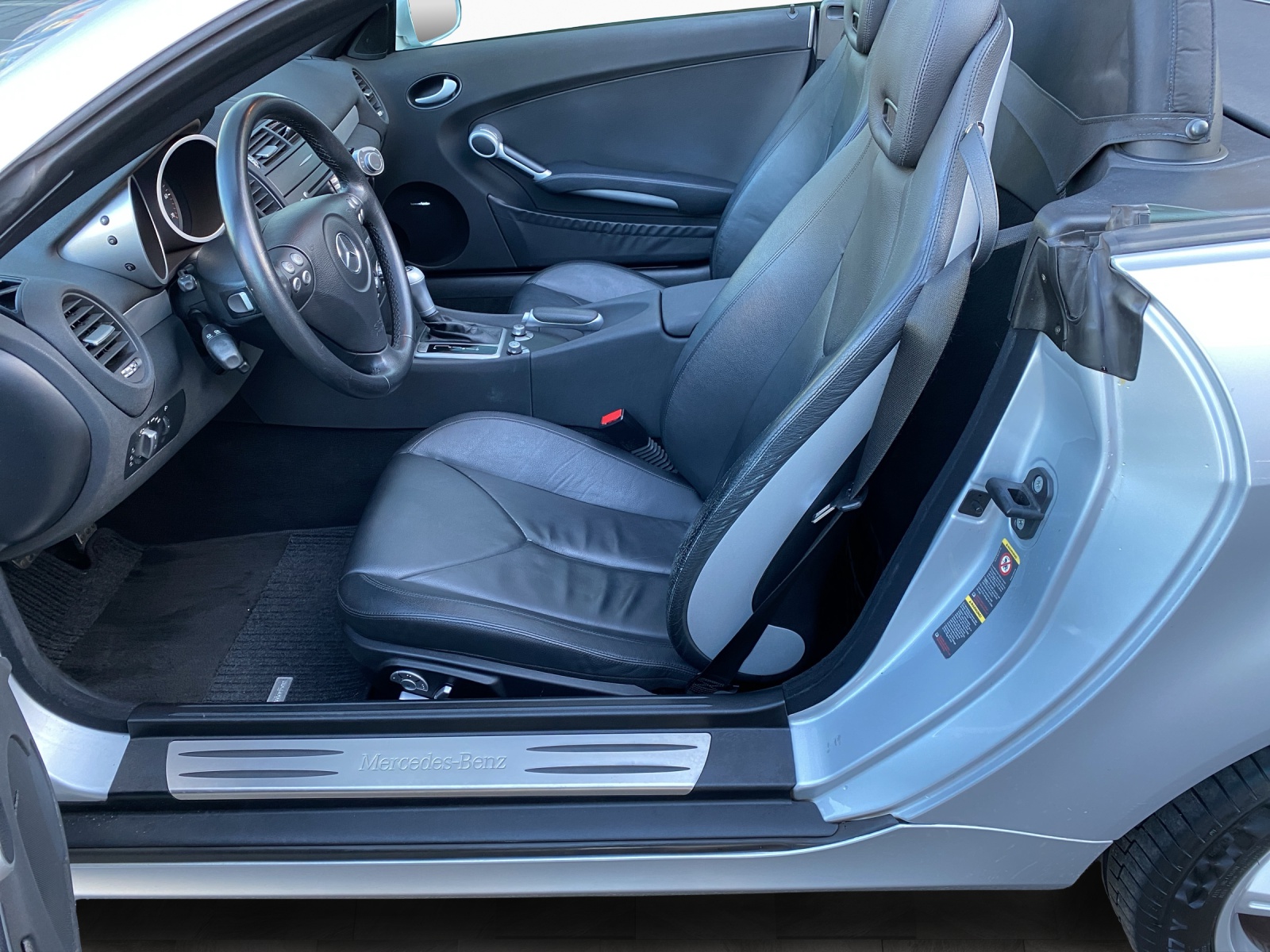 MERCEDES-BENZ SLK 200 Kom.-image-9