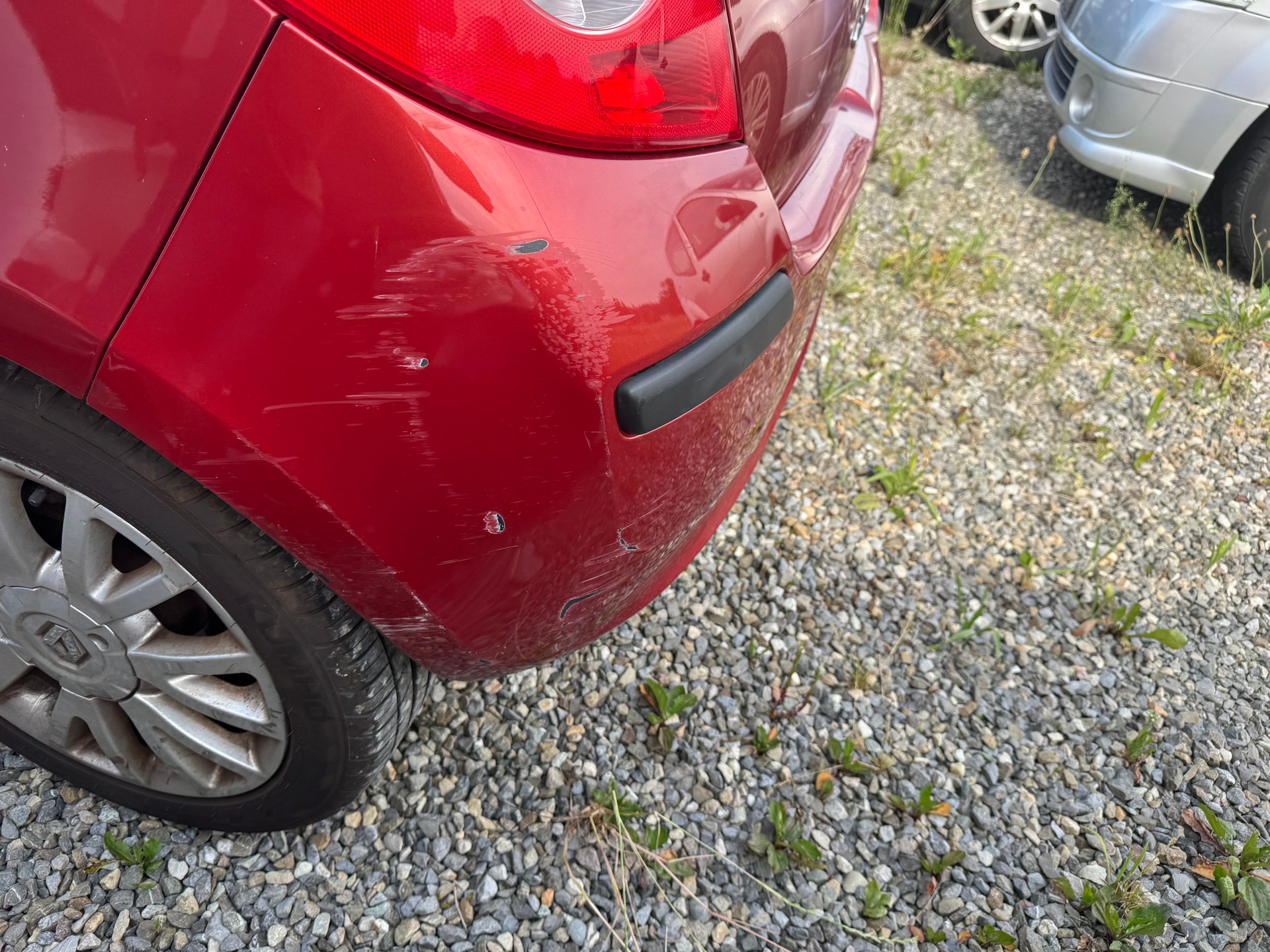 RENAULT Clio 1.6 16V Dynamique-image-10