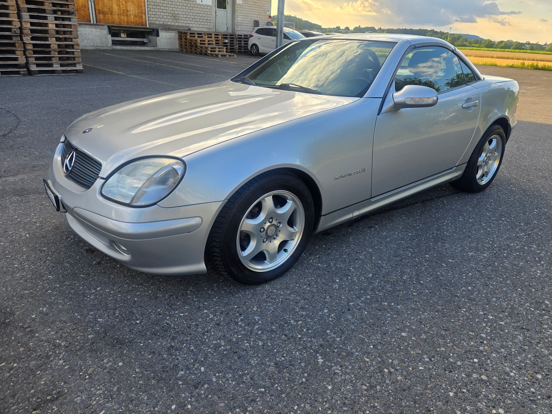 MERCEDES-BENZ SLK 200 Kompressor-showroom-element-2