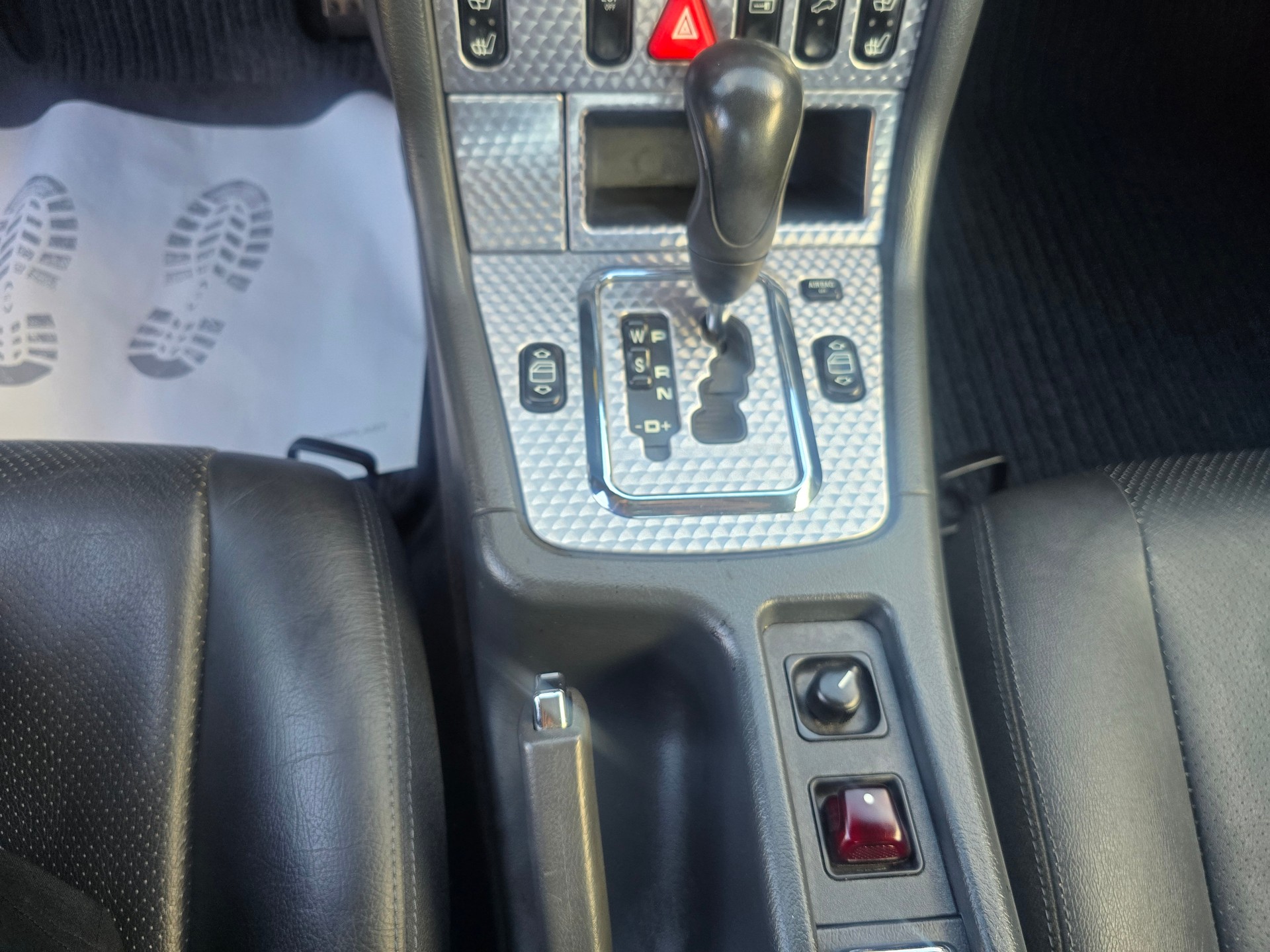 MERCEDES-BENZ SLK 200 Kompressor-image-24