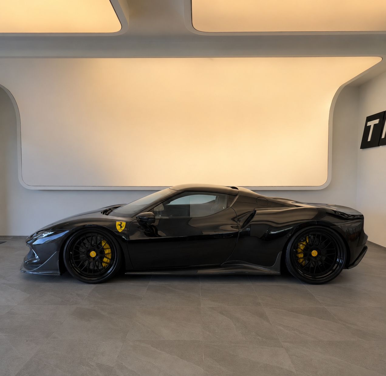 FERRARI 296 GTB-showroom-element-1