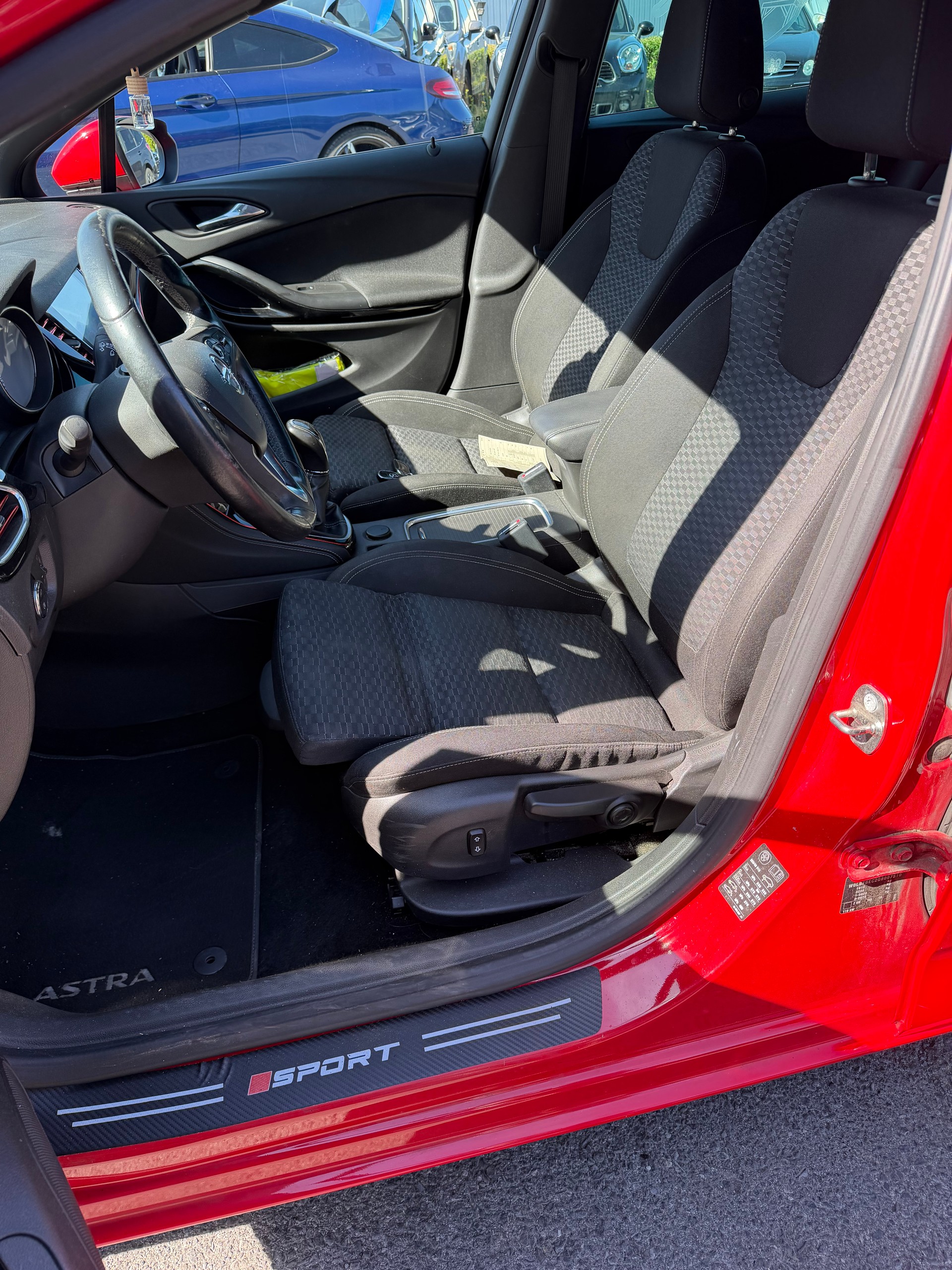 OPEL Astra 1.4i Turbo Dynamic-image-3