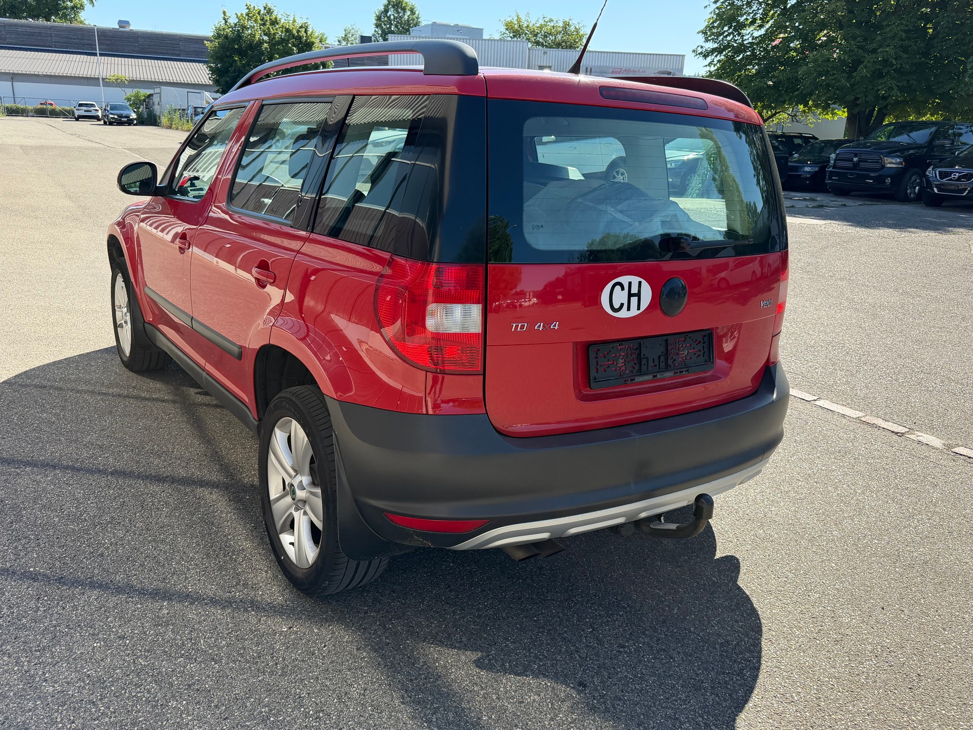 SKODA Yeti 2.0 TDI Experience 4x4-image-5