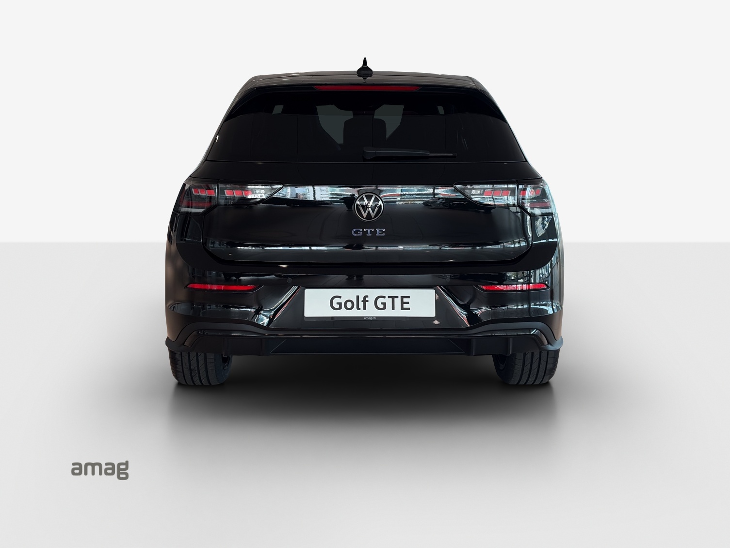 VW Golf 1.5 TSI PHEV GTE-image-11